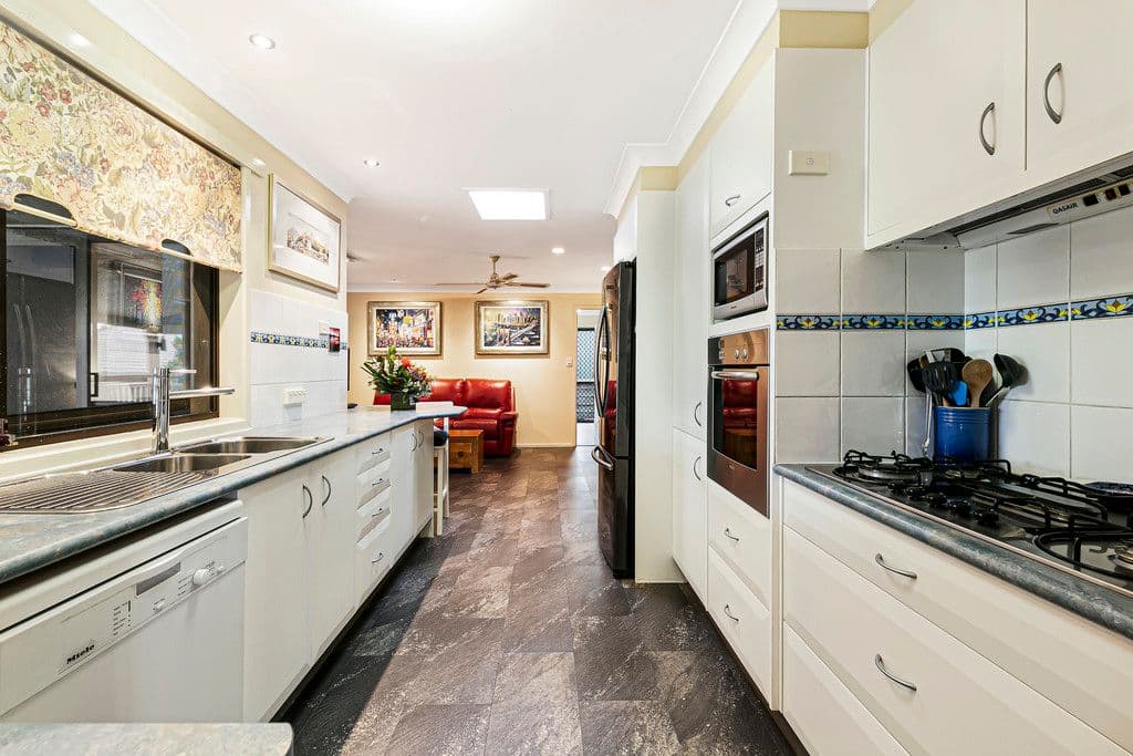 14 Carlingford Place, Robina QLD 4226, Robina - Thumbnail 6