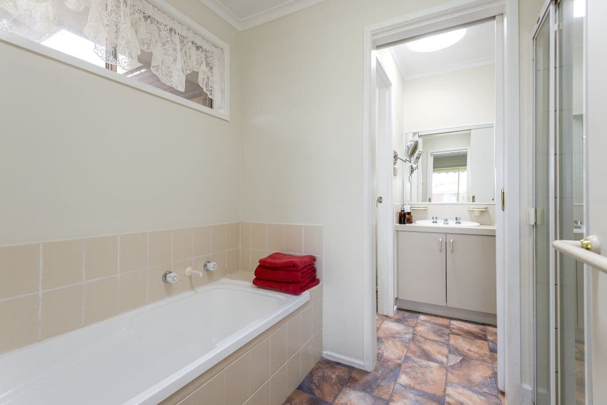 17 Taisho Court, Werribee VIC 3030, Werribee - Thumbnail 7