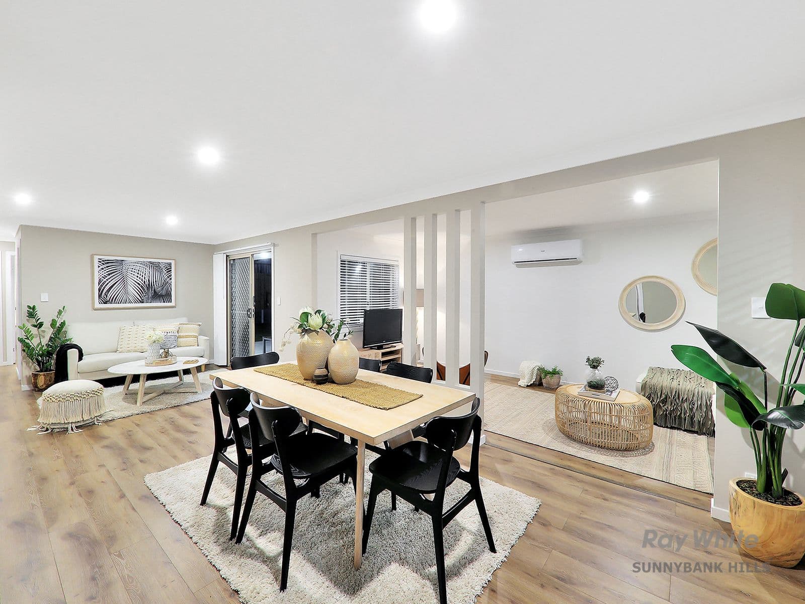 24 Benbek Circuit, Sunnybank Hills QLD 4109, Sunnybank Hills - Image 1