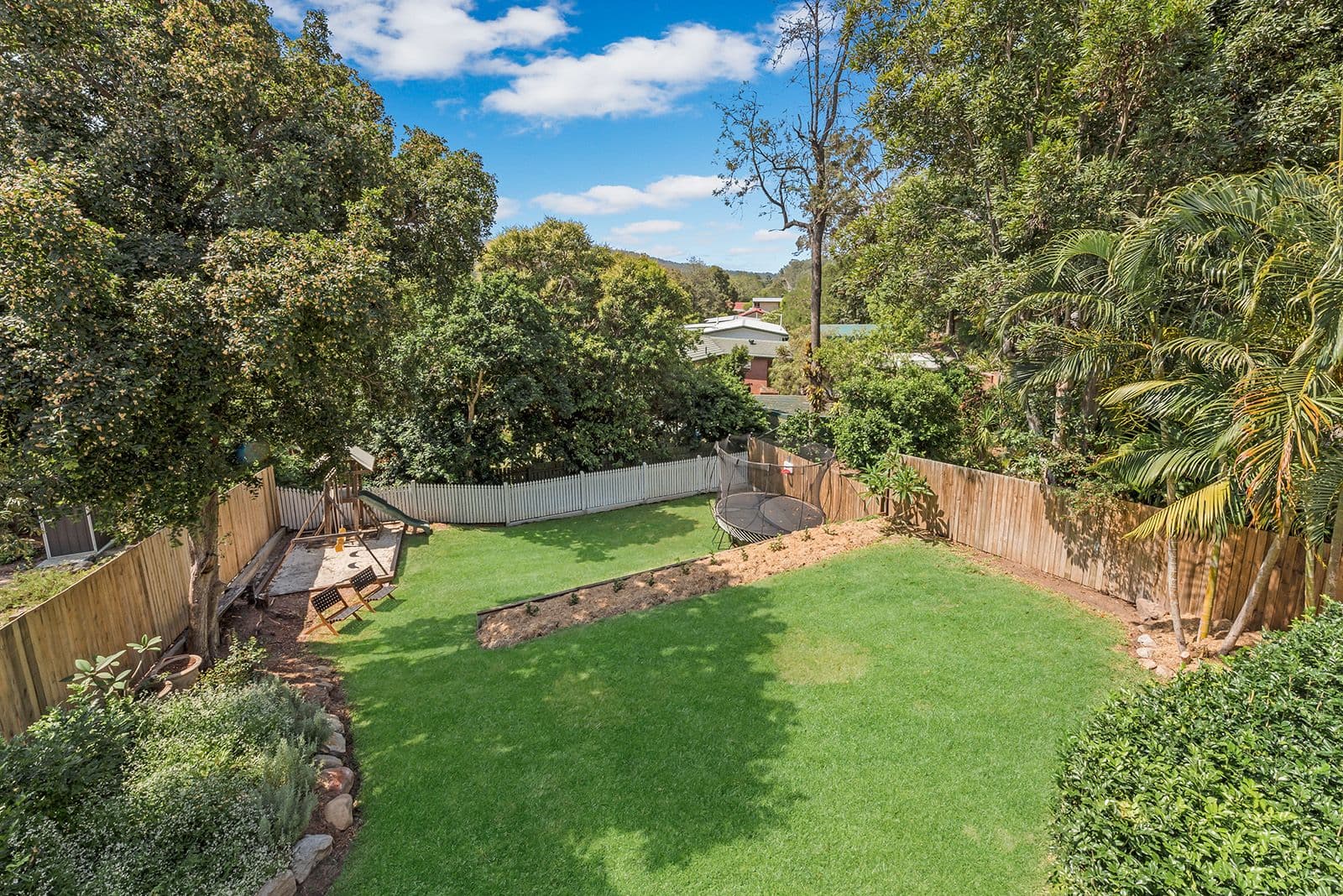 105 Jerrang Street, Indooroopilly QLD 4068, Indooroopilly - Thumbnail 2