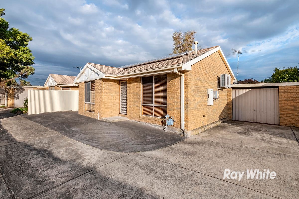 12 Milner Court, Cranbourne VIC 3977, Cranbourne - Thumbnail 2