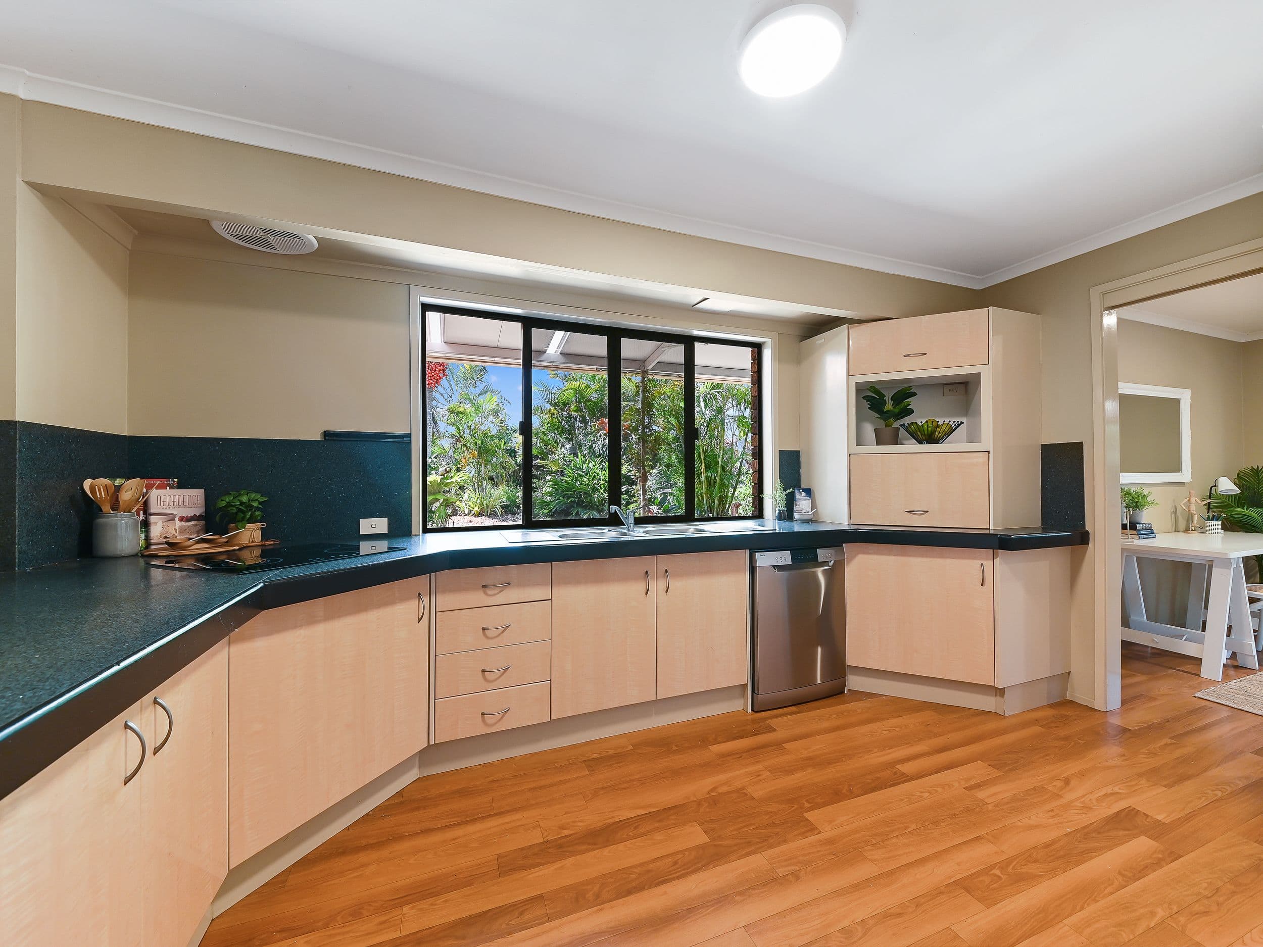 12 Overlea Street, Nudgee QLD 4014, Nudgee - Thumbnail 7