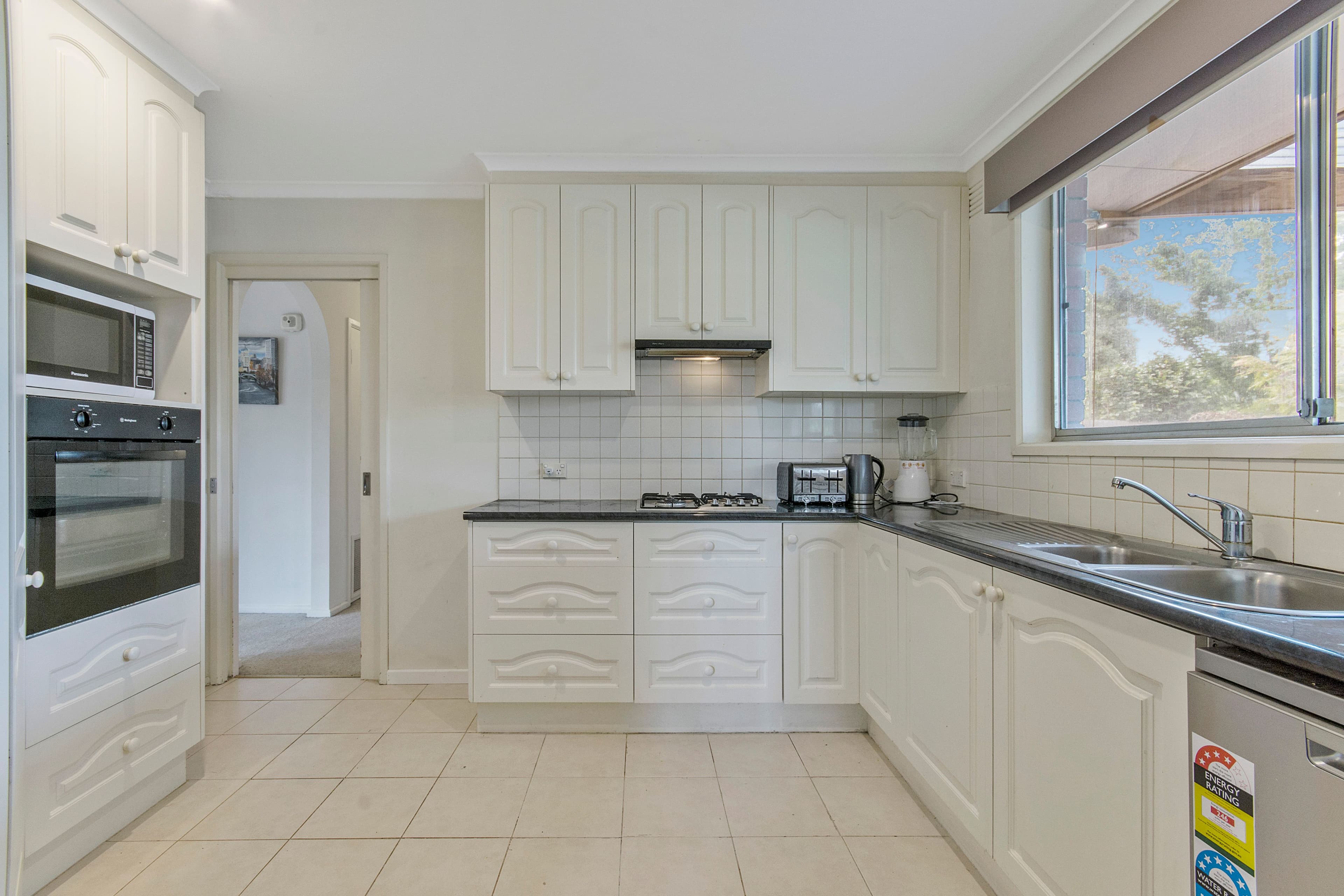 24 Frederic Drive, Ringwood VIC 3134, Ringwood - Thumbnail 3