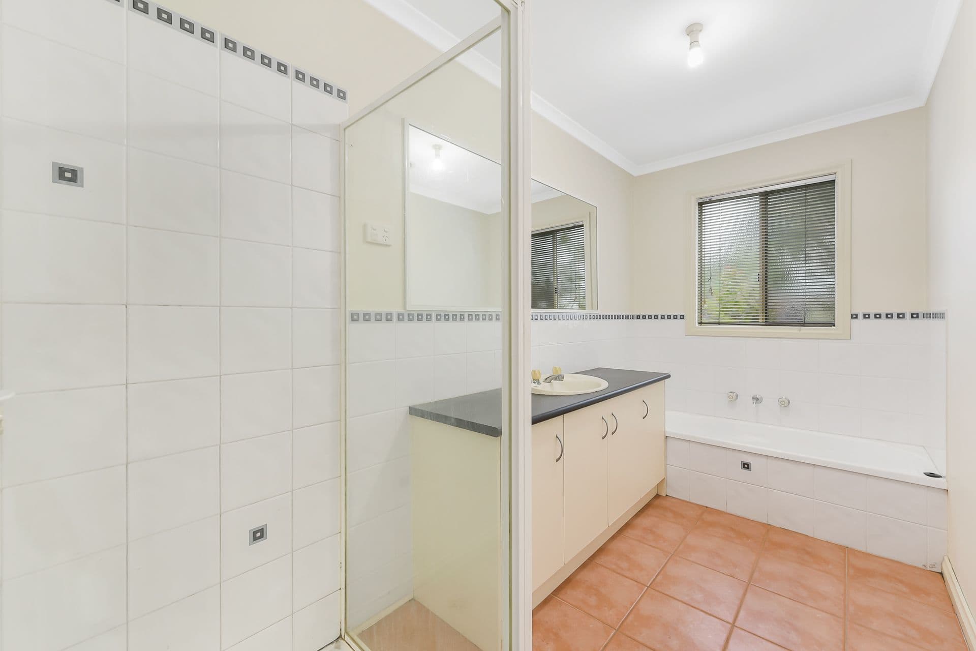 16 Edgewood Road, Dandenong VIC 3175, Dandenong - Thumbnail 6