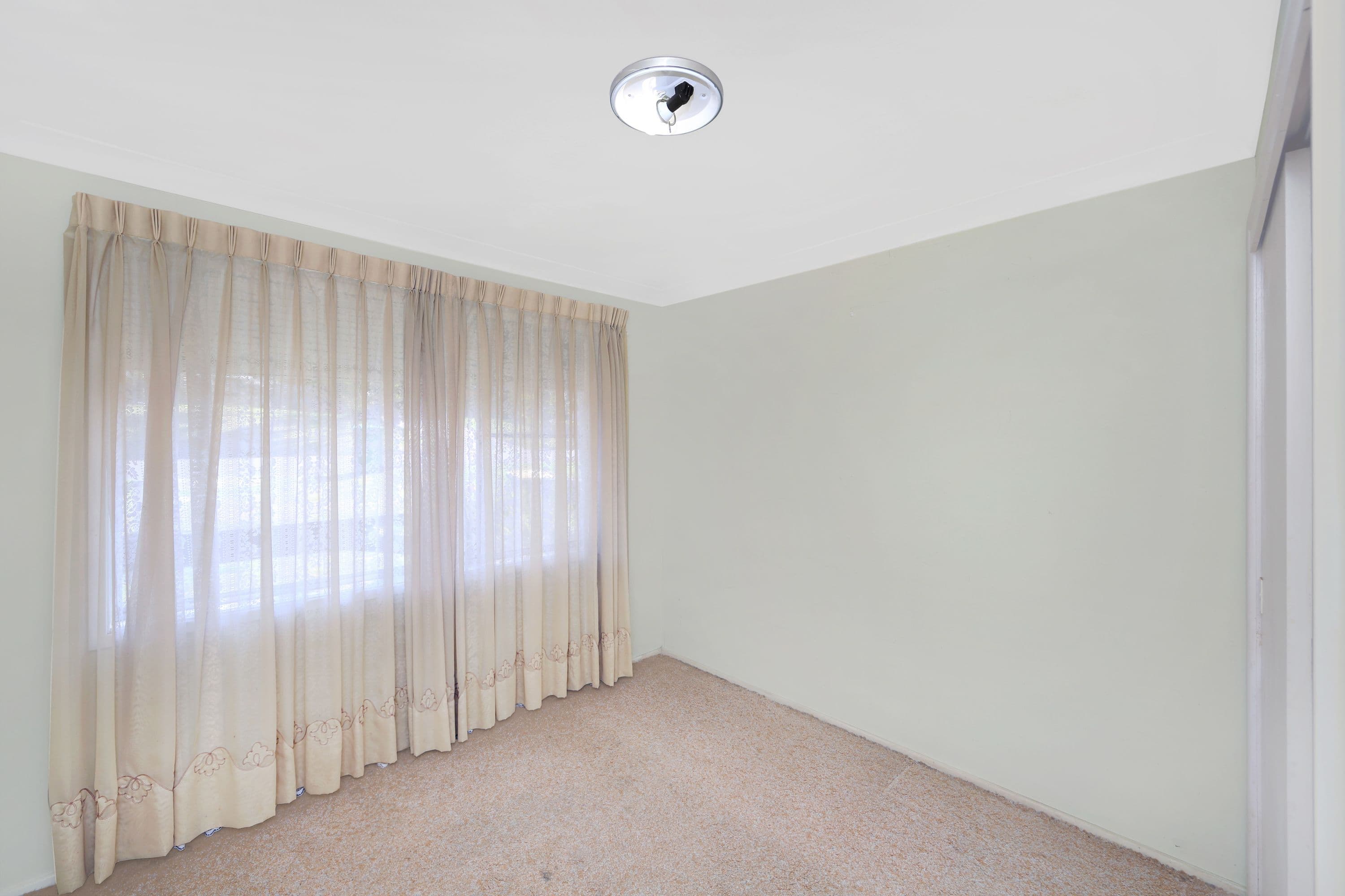19 Grandview Parade, Gorokan - Thumbnail 6