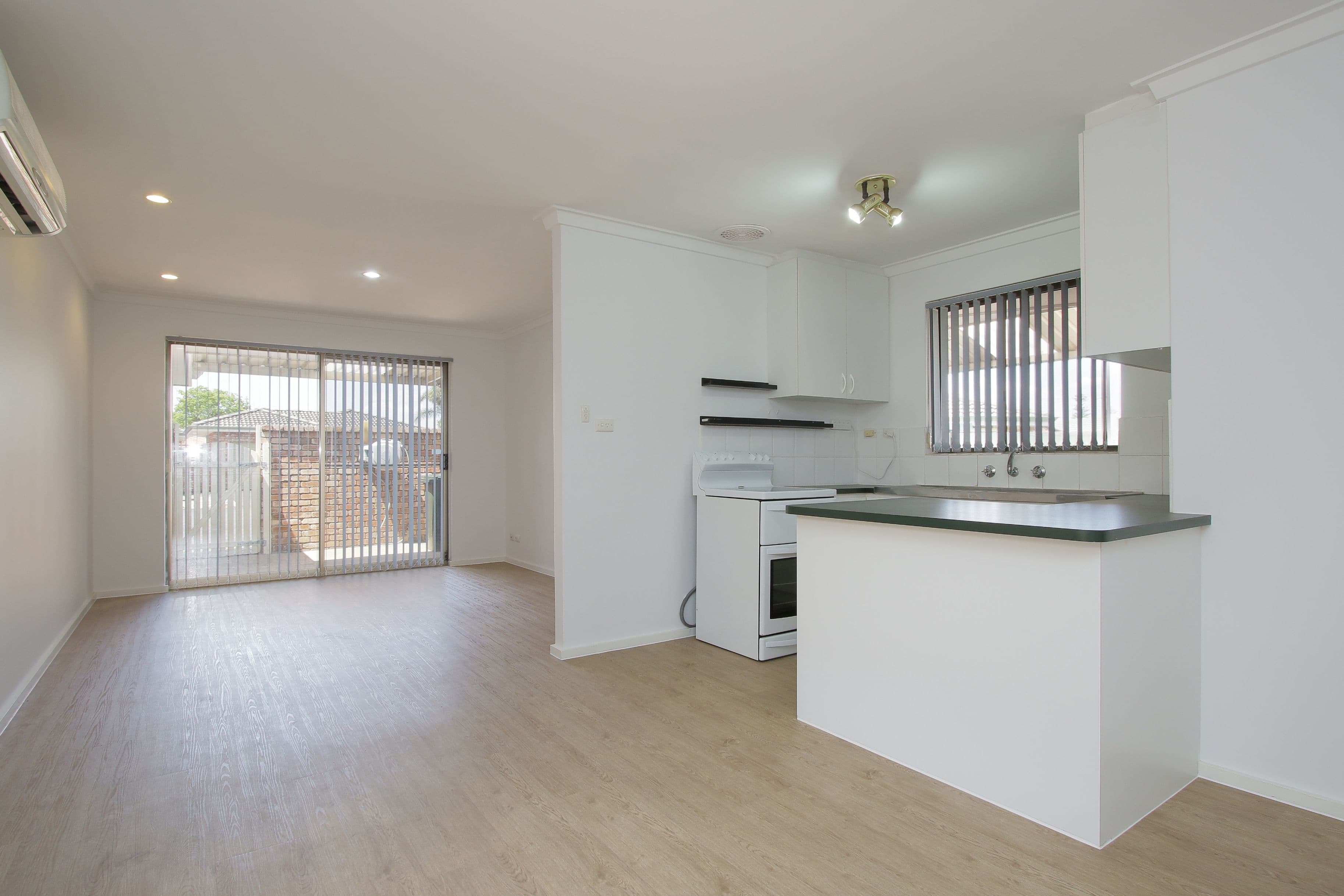 36 Dealy Close, Cannington WA 6107, Cannington - Thumbnail 4