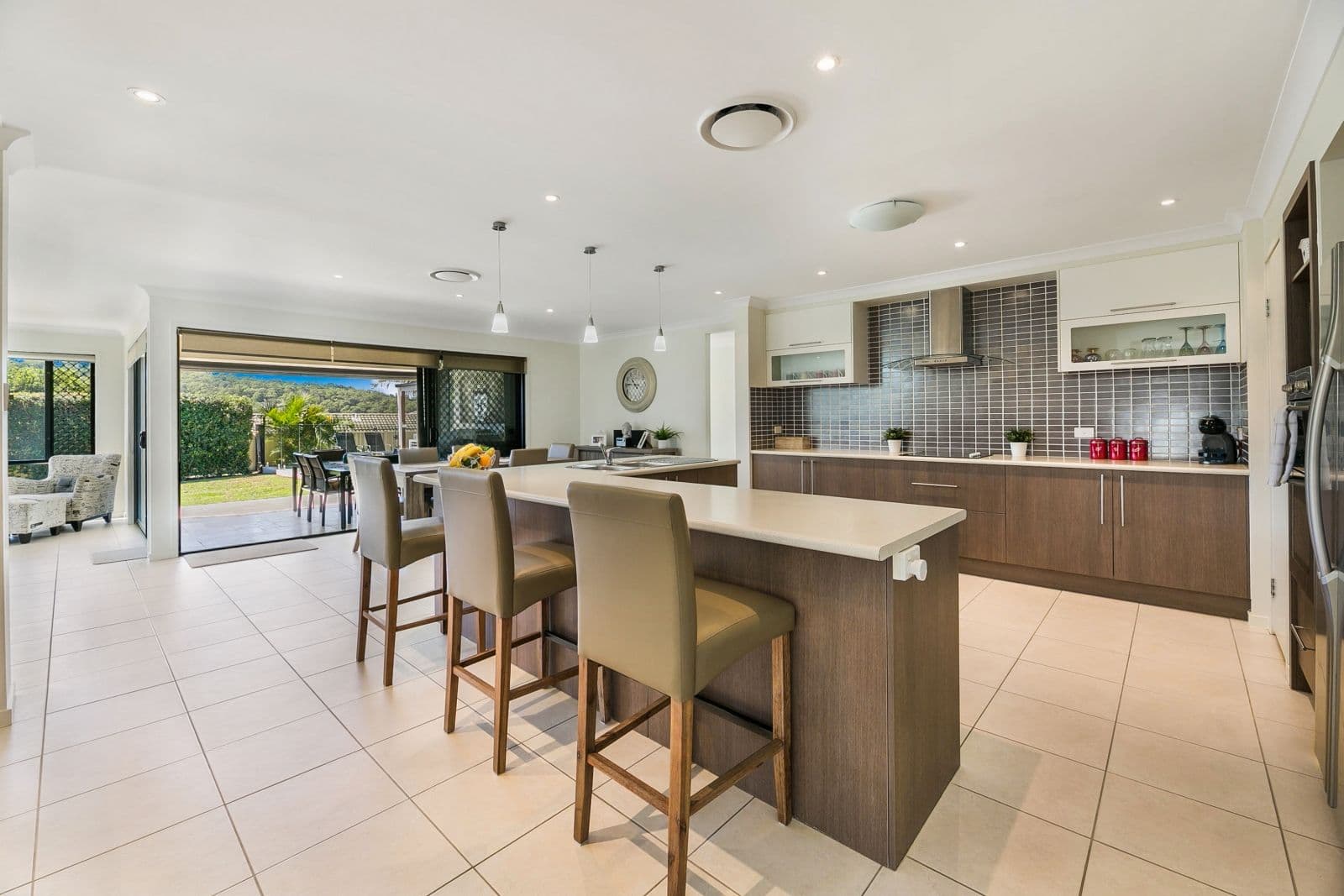 24 Highview Place, Parkwood QLD 4214, Parkwood - Thumbnail 5
