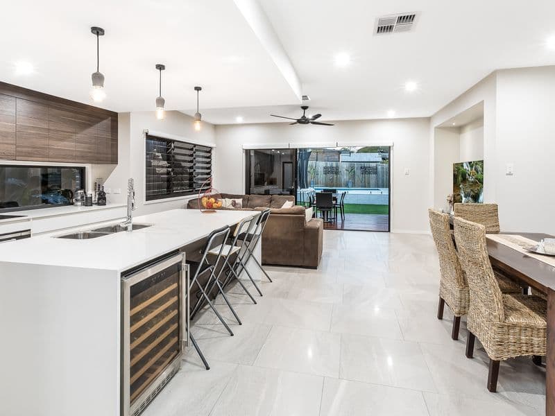 6 Cole Street, Scarborough QLD 4020, Scarborough - Thumbnail 6