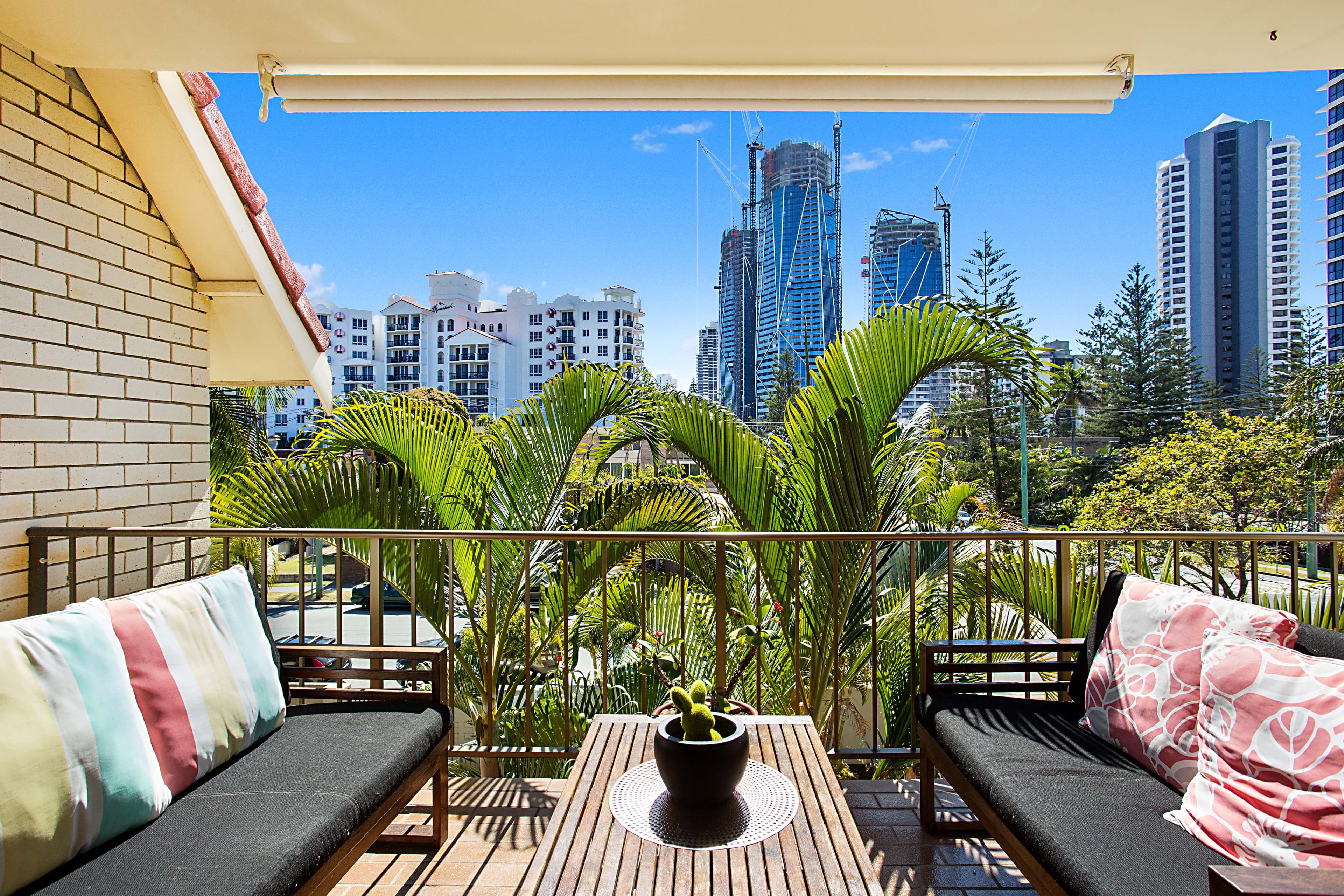 18 First Avenue, Broadbeach QLD 4218, Broadbeach - Thumbnail 3