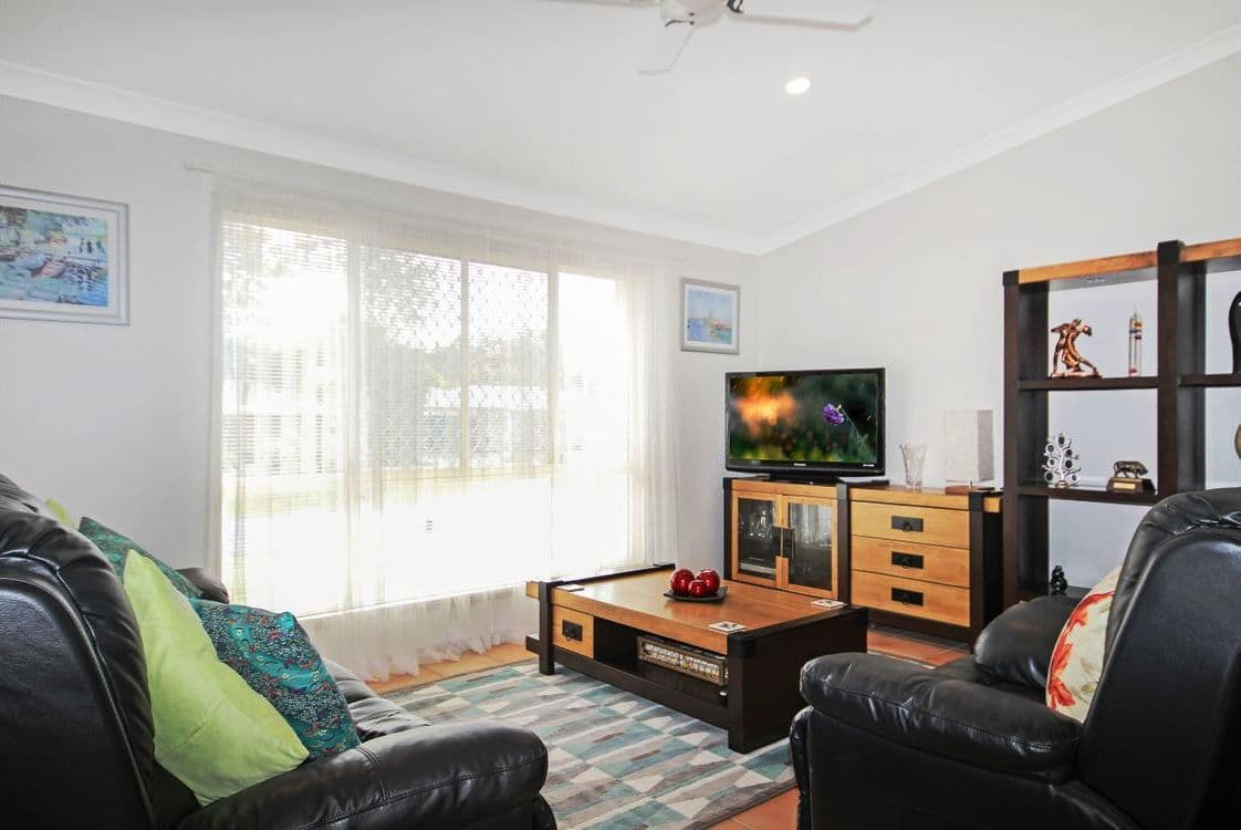 8 Coljohn Street, Landsborough QLD 4550, Landsborough - Thumbnail 2