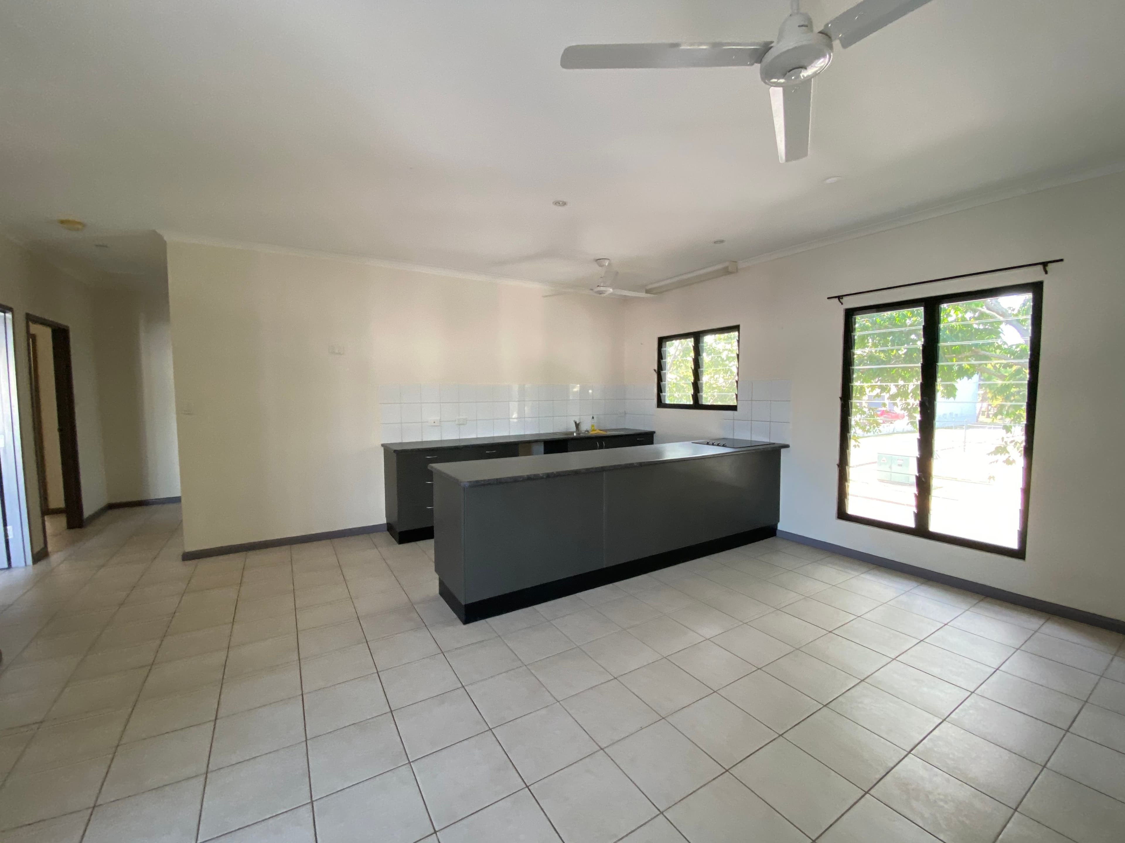 6/8 Caryota Court, Coconut Grove NT 0810, Coconut Grove - Thumbnail 2