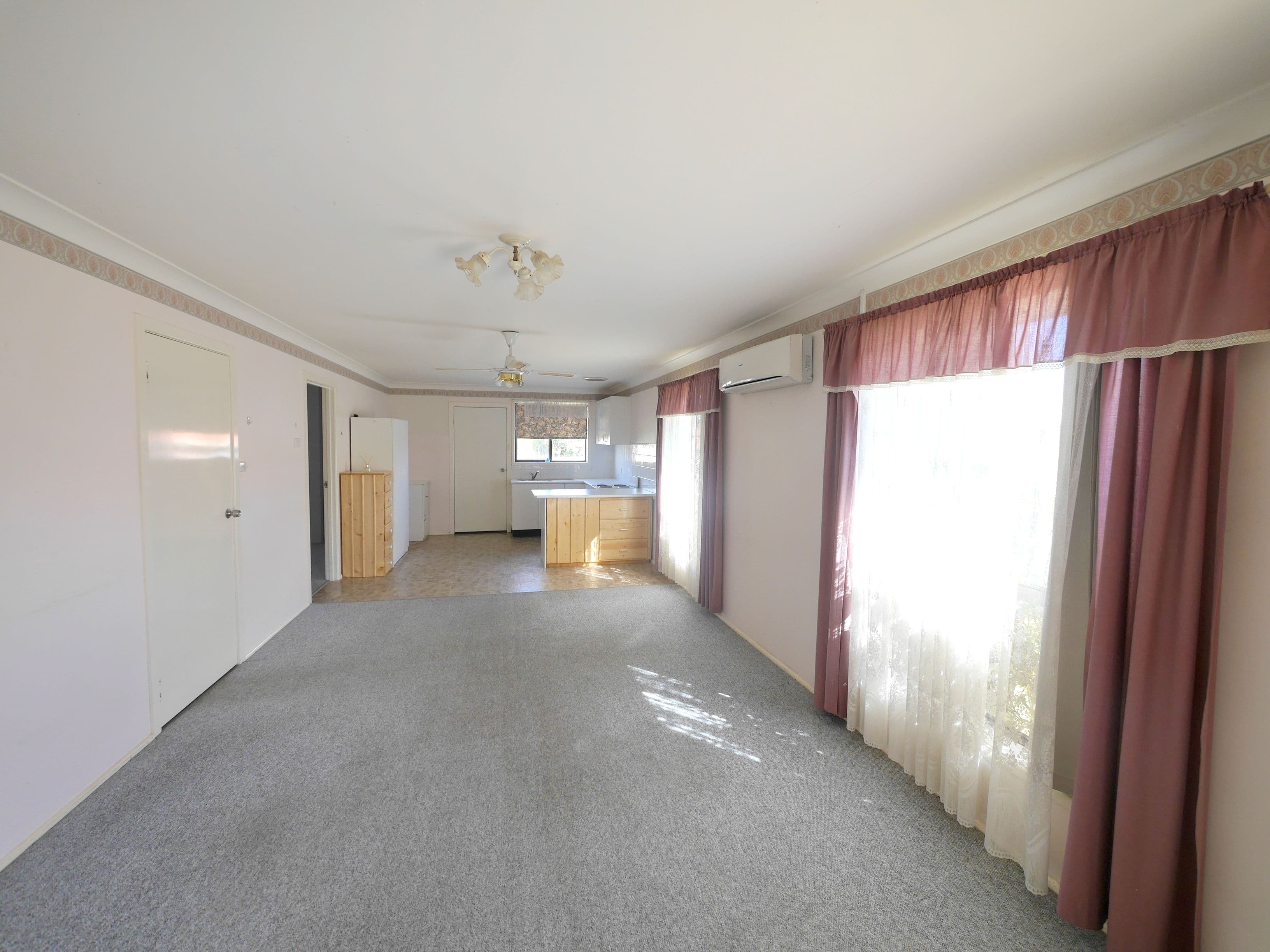 53 Wellington Street, Cowra NSW 2794, Cowra - Thumbnail 2