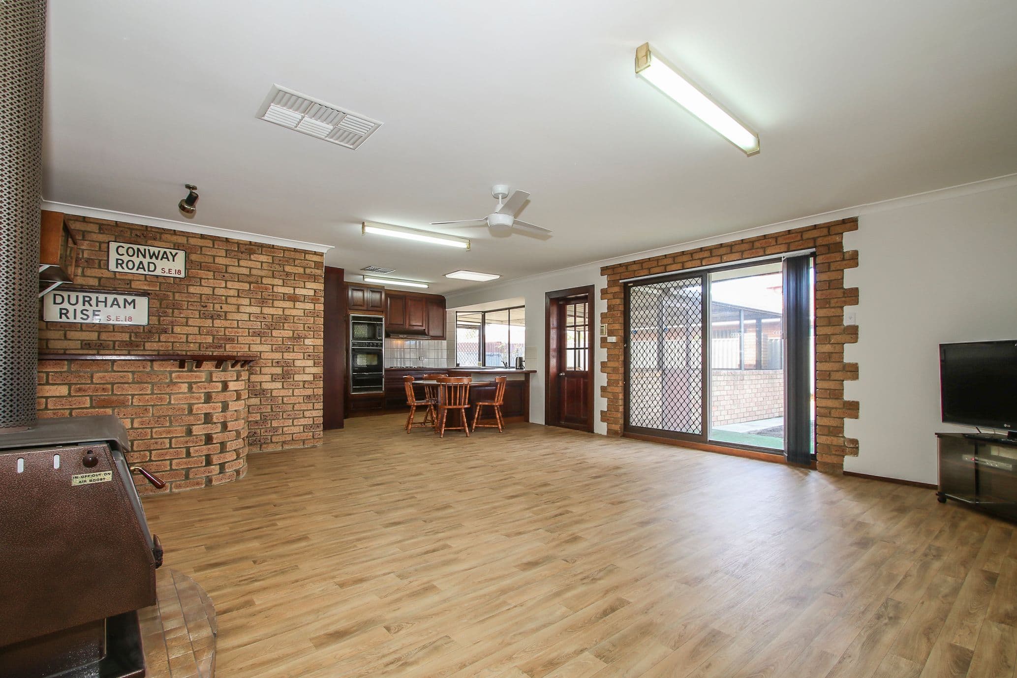 4 Maple Place, Maddington WA 6109, Maddington - Thumbnail 4