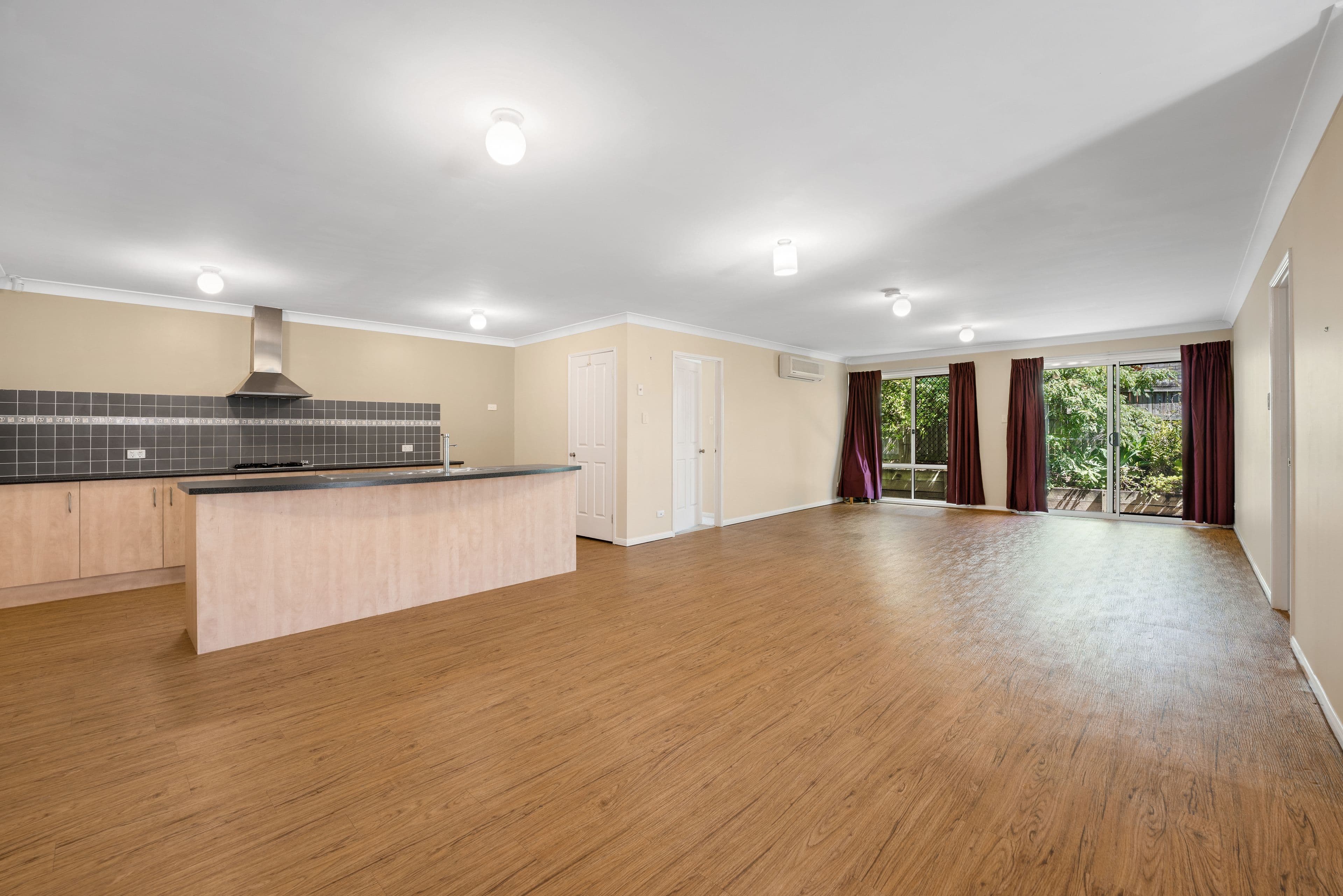 2 Monivae Circuit, Eagleby QLD 4207, Eagleby - Thumbnail 2