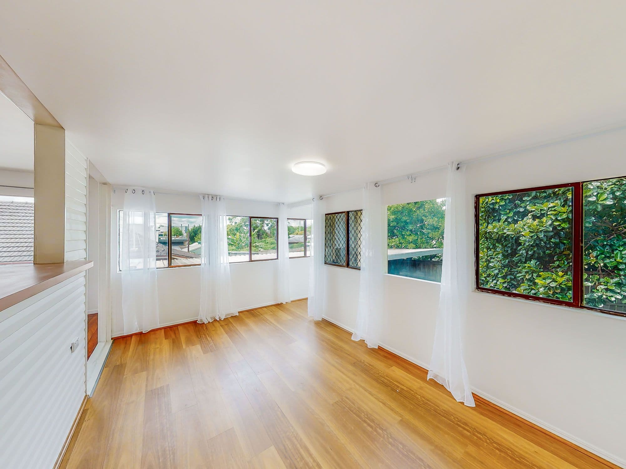 31 Livingstone Road, Darra QLD 4076, Darra - Thumbnail 4