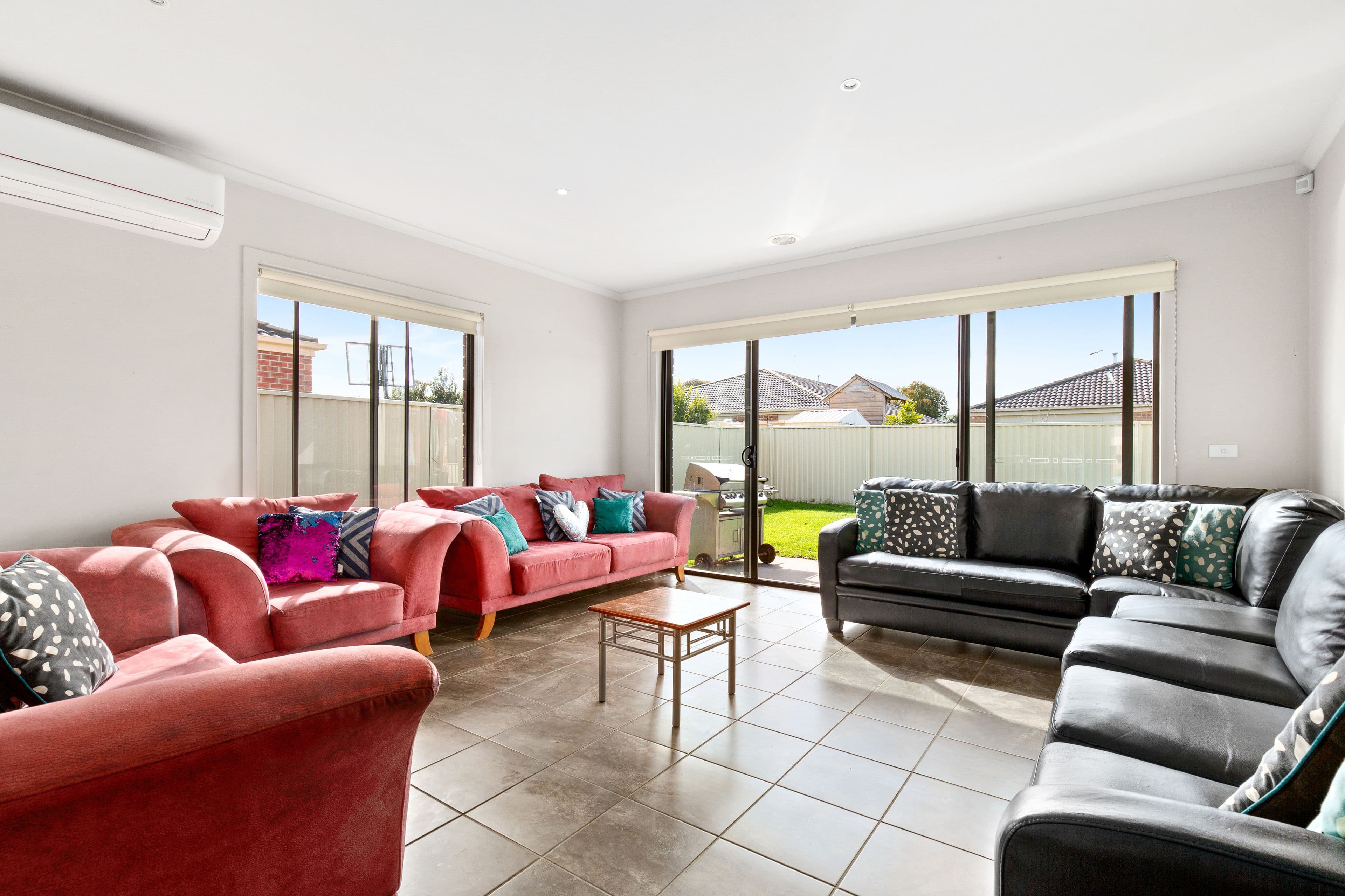 40 Bluehills Boulevard, Pakenham VIC 3810, Pakenham - Thumbnail 5