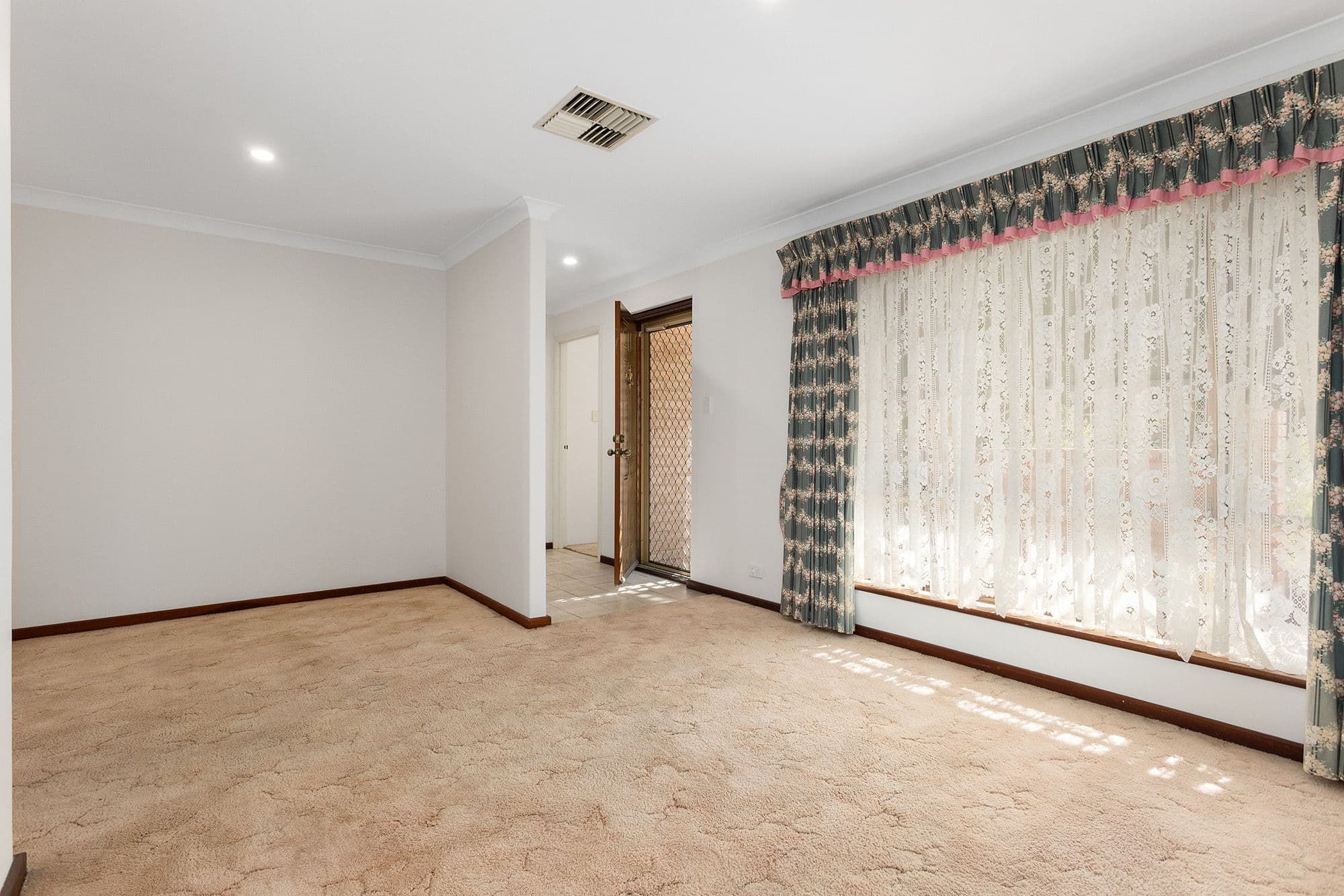 8a Hertz Way, Morley WA 6062, Morley - Thumbnail 4