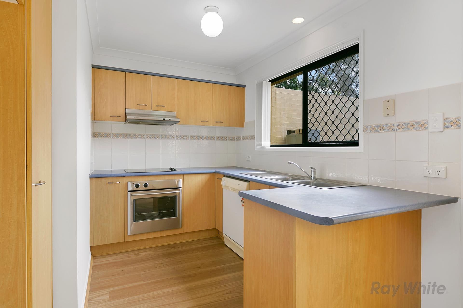 8 Diamond Place, Runcorn QLD 4113, Runcorn - Thumbnail 2