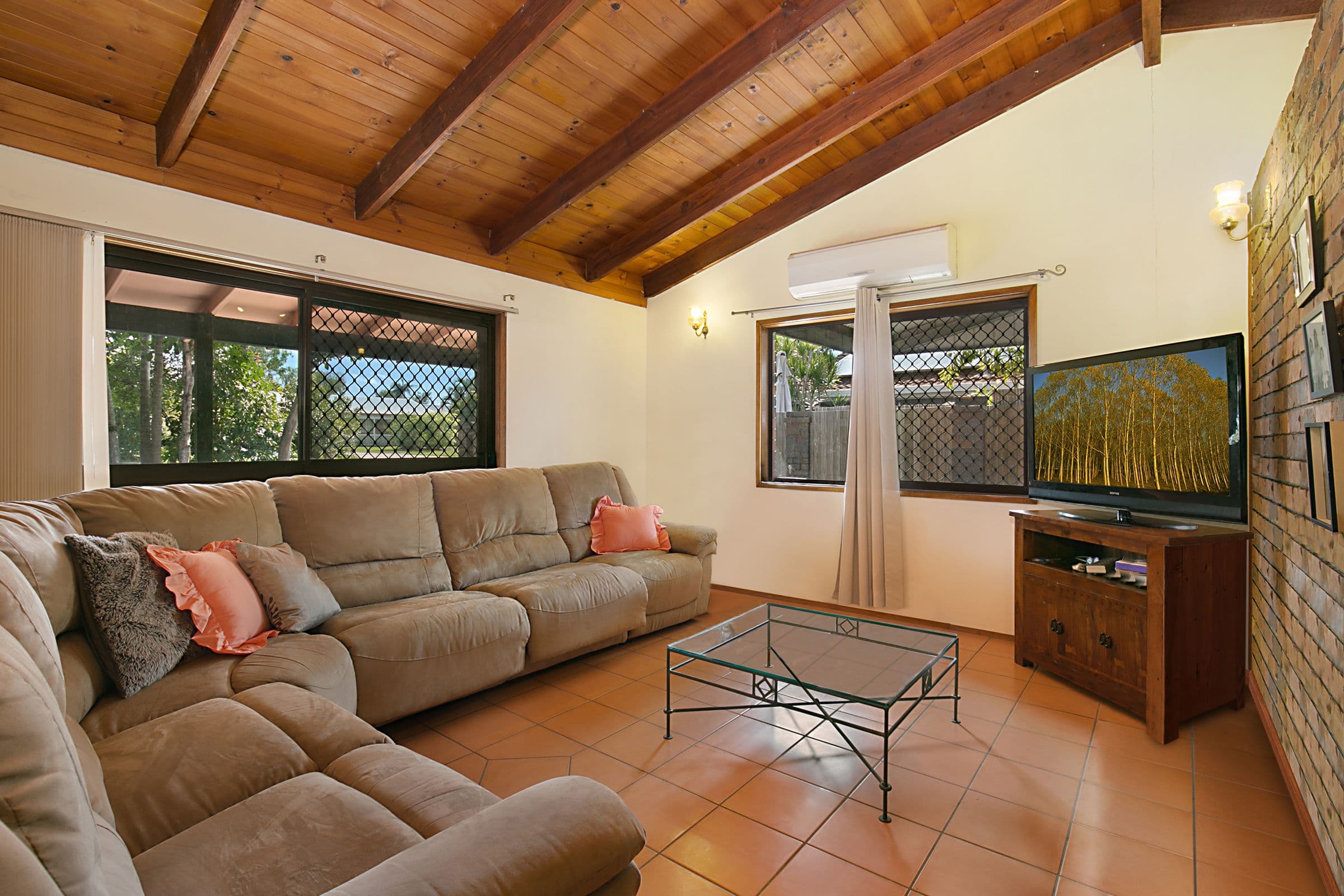 5 Francesca Street, Waterford West QLD 4133, Waterford West - Thumbnail 3