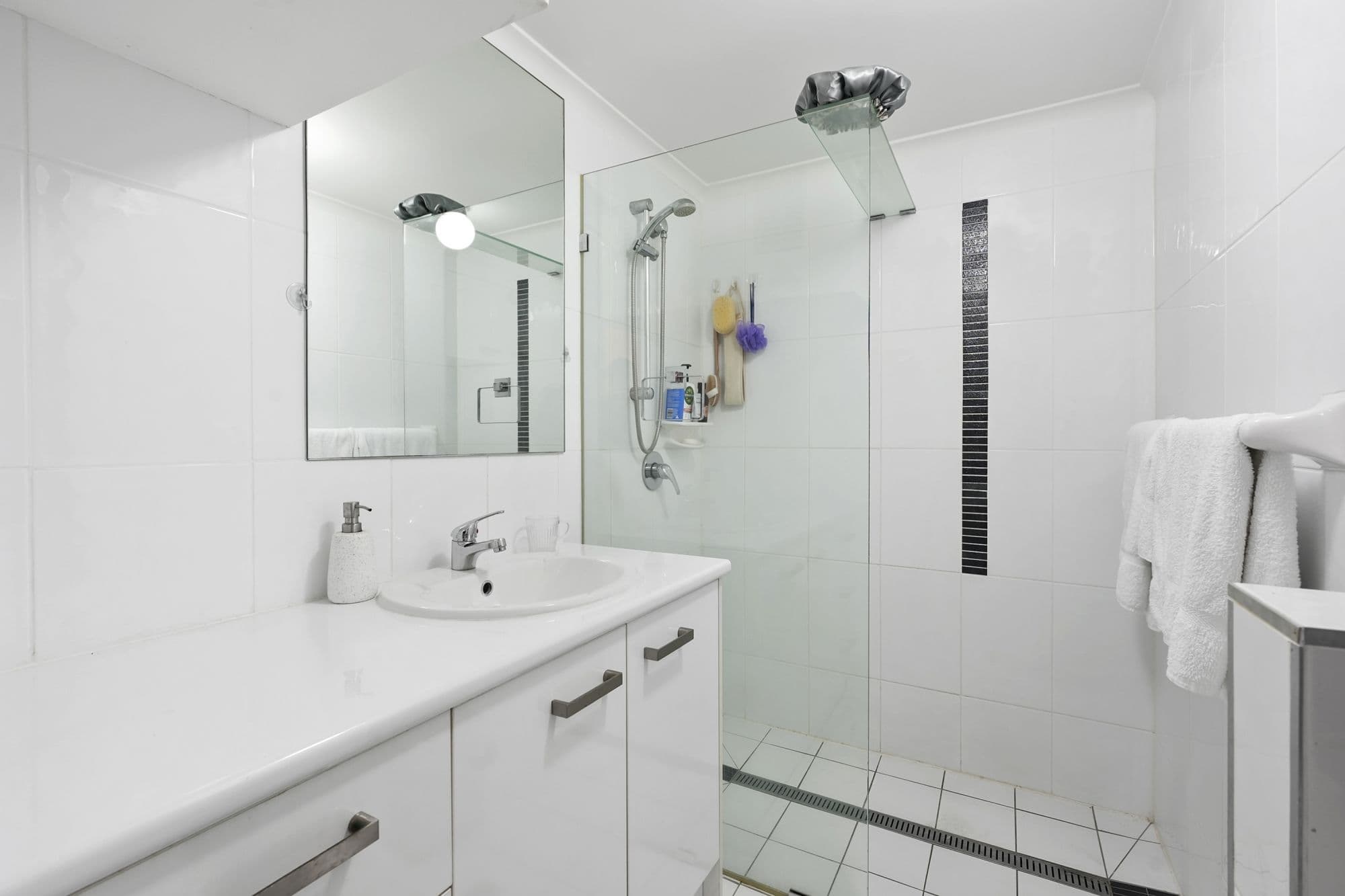 13-17 Brown Street, Labrador QLD 4215, Labrador - Thumbnail 6