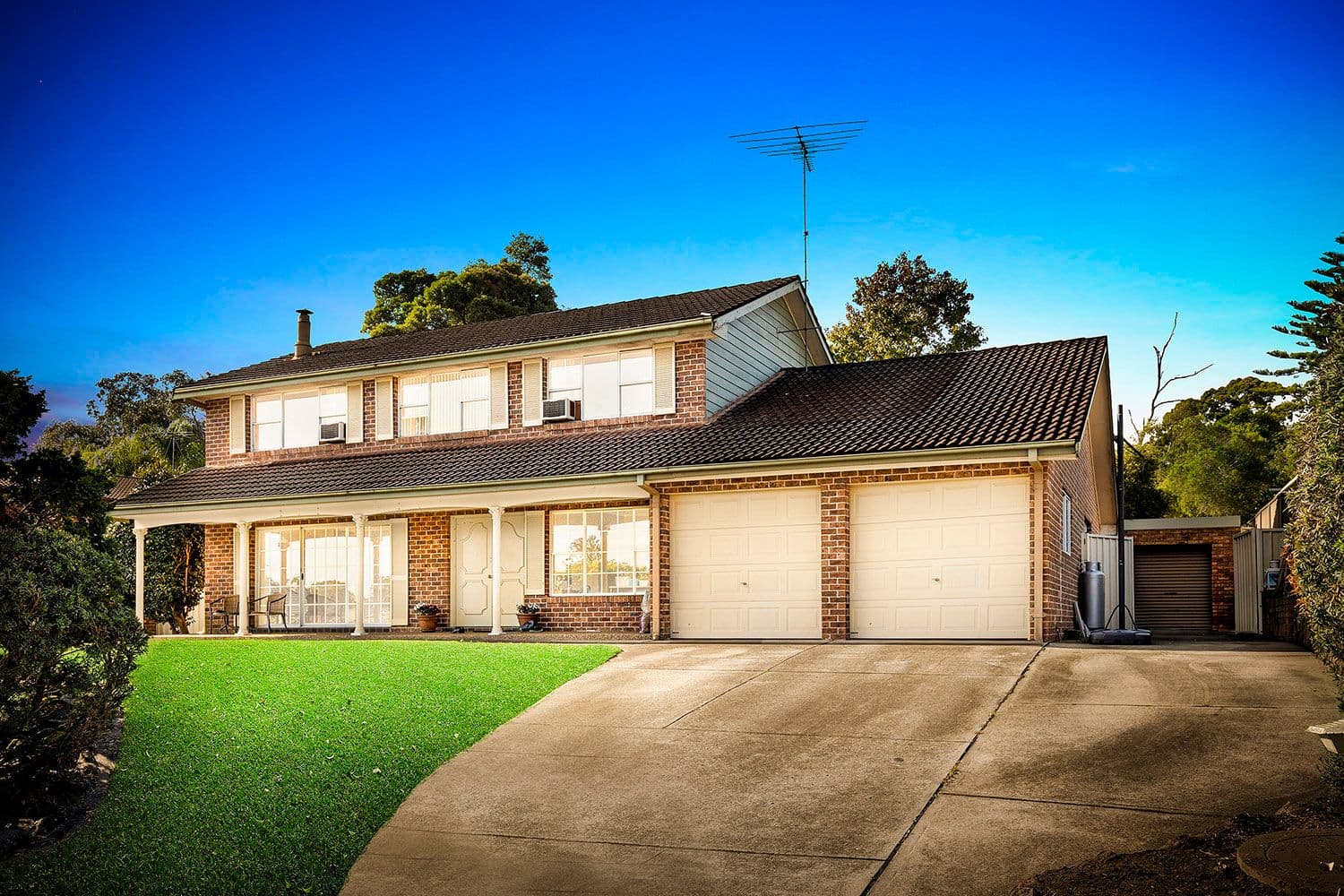 8 Cumberland Avenue, Castle Hill NSW 2154, Castle Hill - Image 1