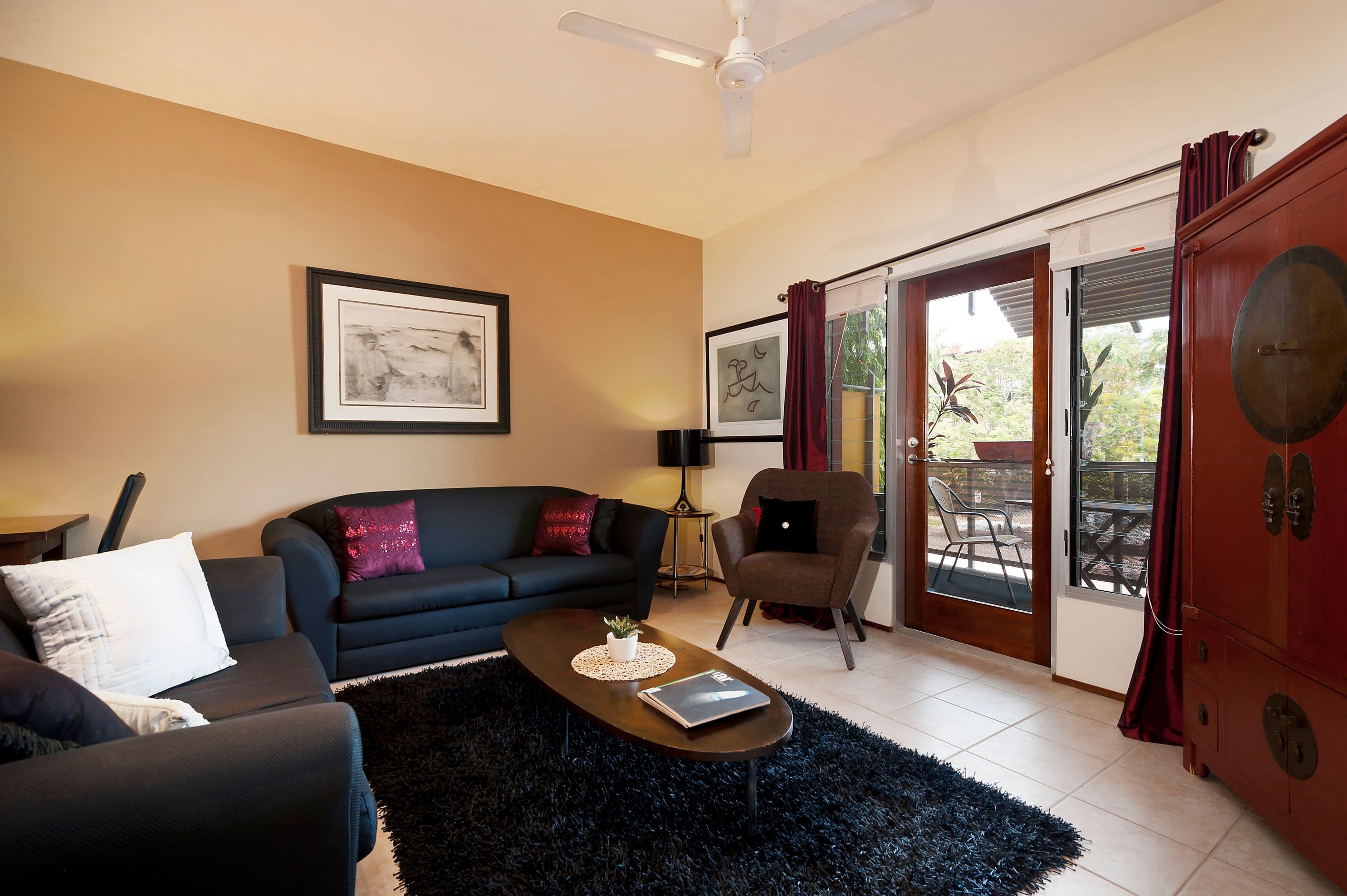 2/12 Mclachlan Street, DARWIN CITY NT 0800, Darwin City - Thumbnail 2