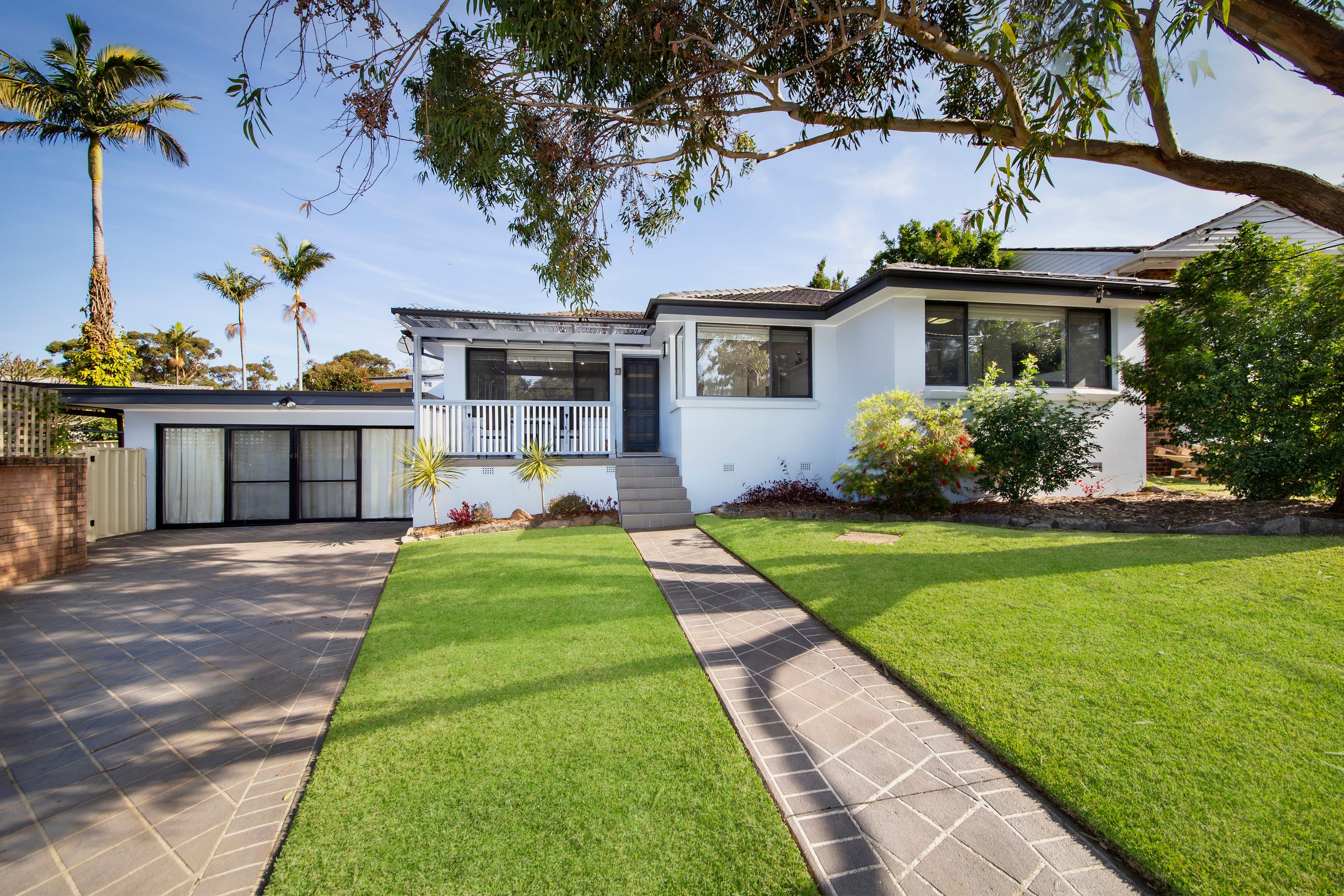 14 Mikarie Place, Kirrawee - Image 1