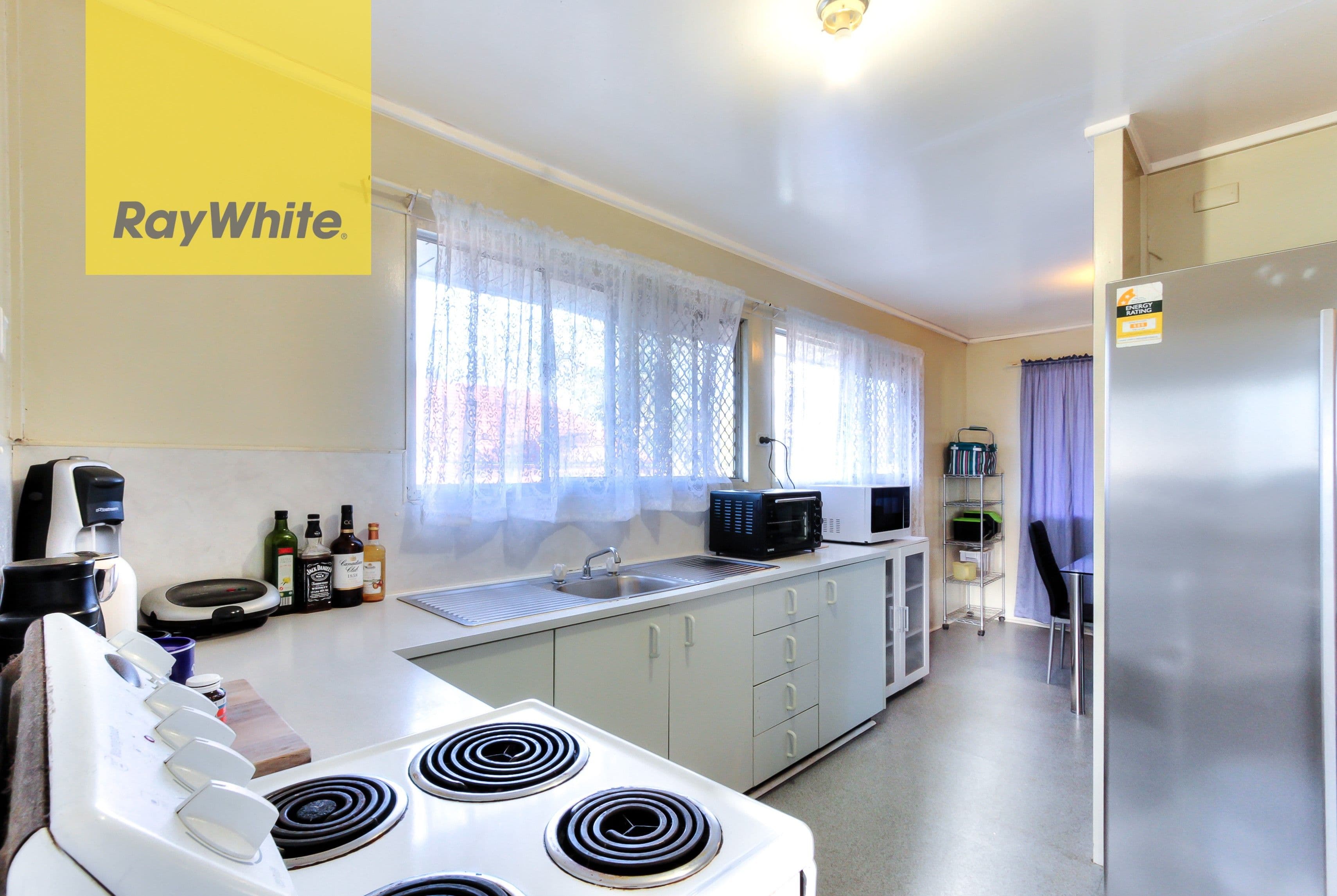 3 Richards Street, Loganlea QLD 4131, Loganlea - Thumbnail 4