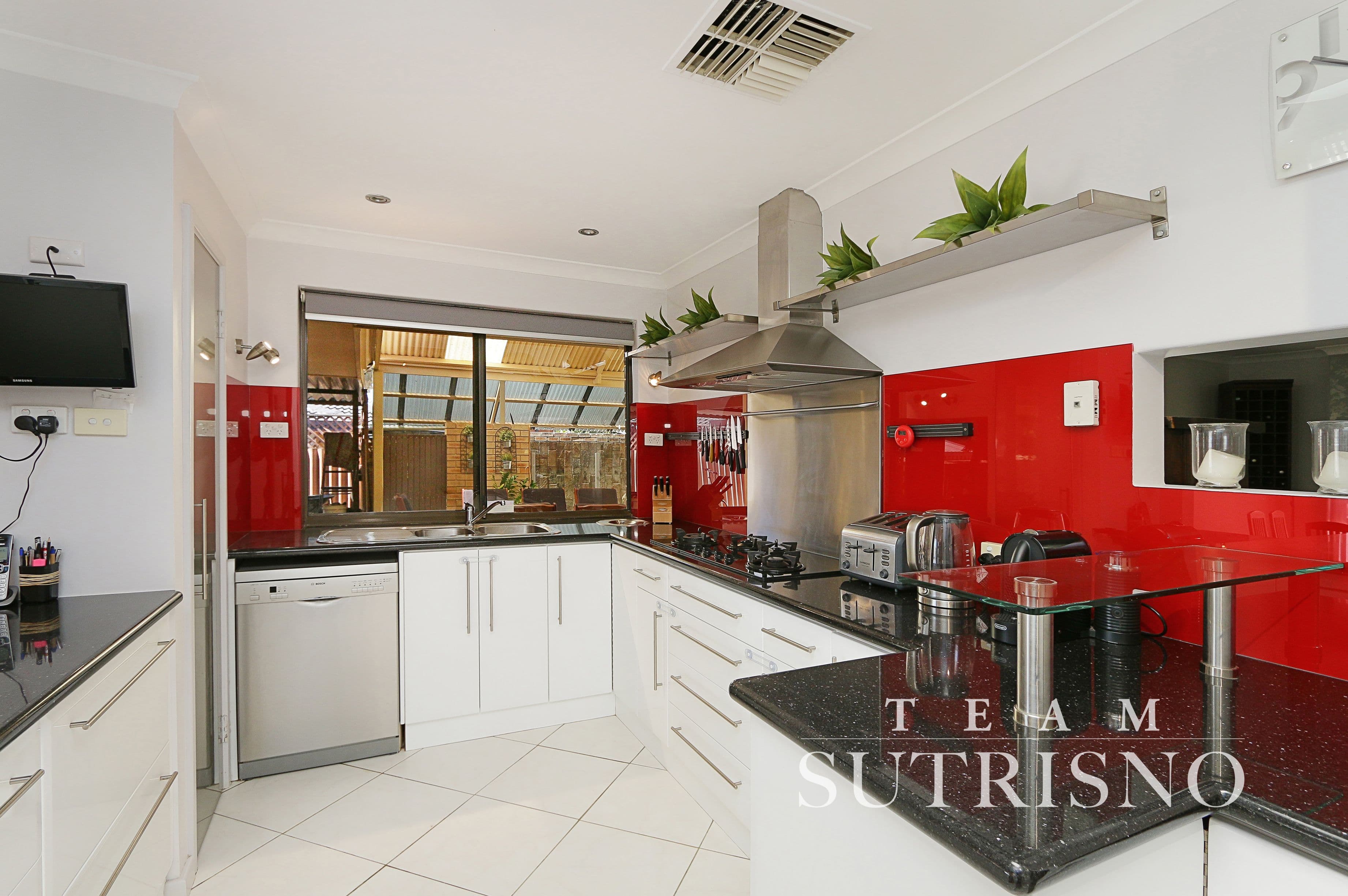 16 Kimberley Way, Parkwood WA 6147, Parkwood - Image 1