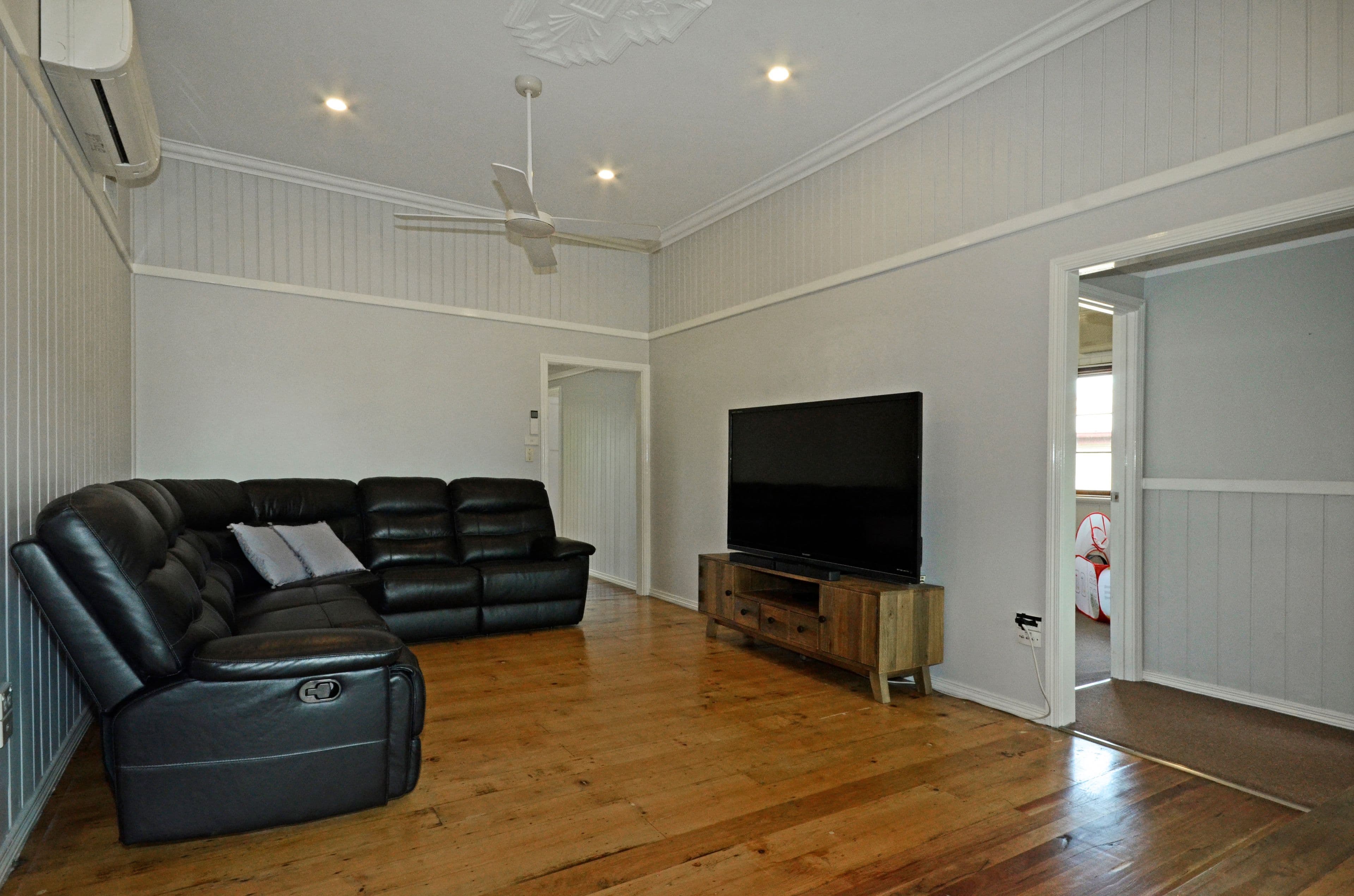 75 Grevillea Street, Biloela QLD 4715, Biloela - Thumbnail 3