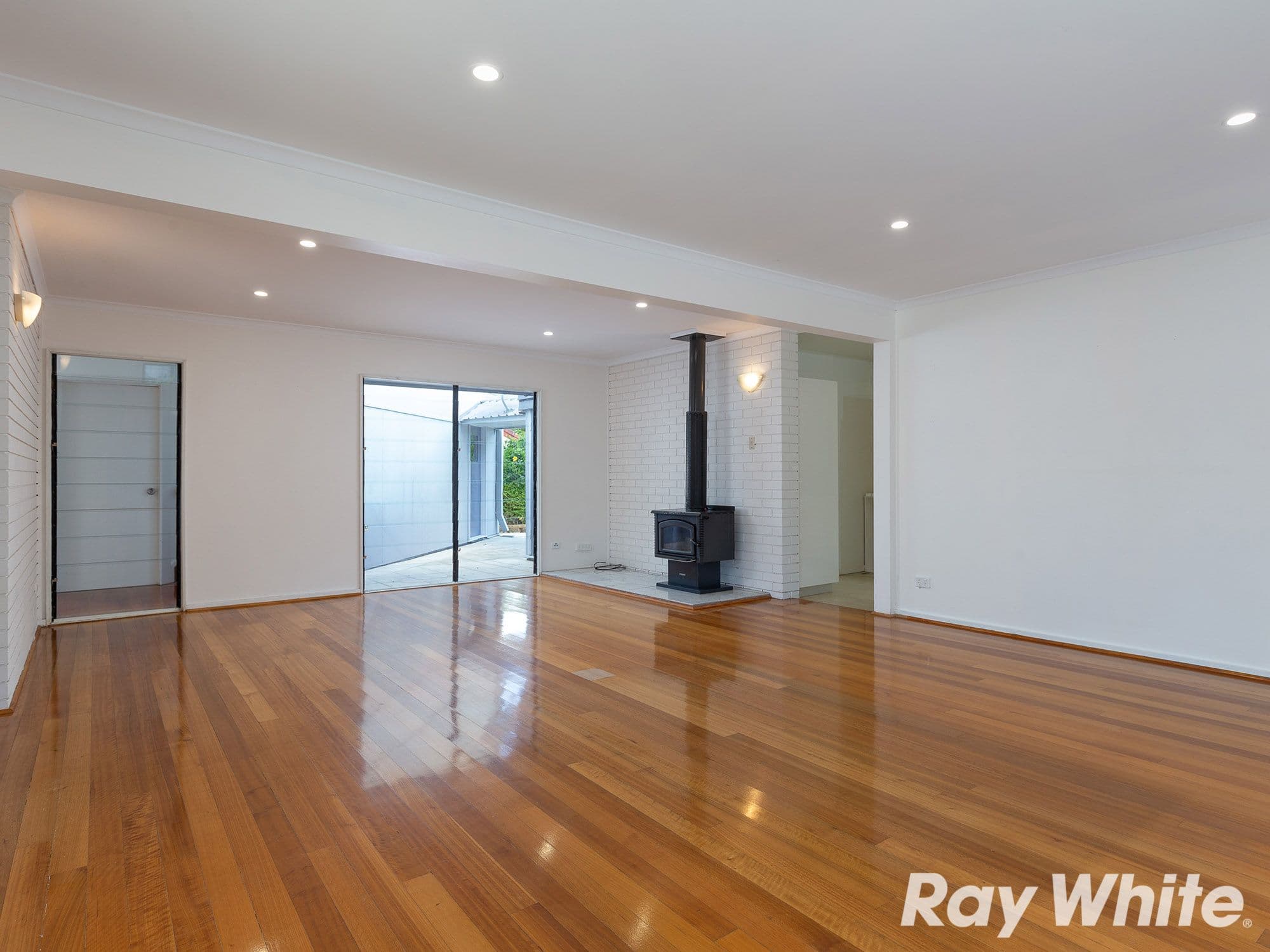 15 Aspleybank Street, Aspley QLD 4034, Aspley - Thumbnail 5