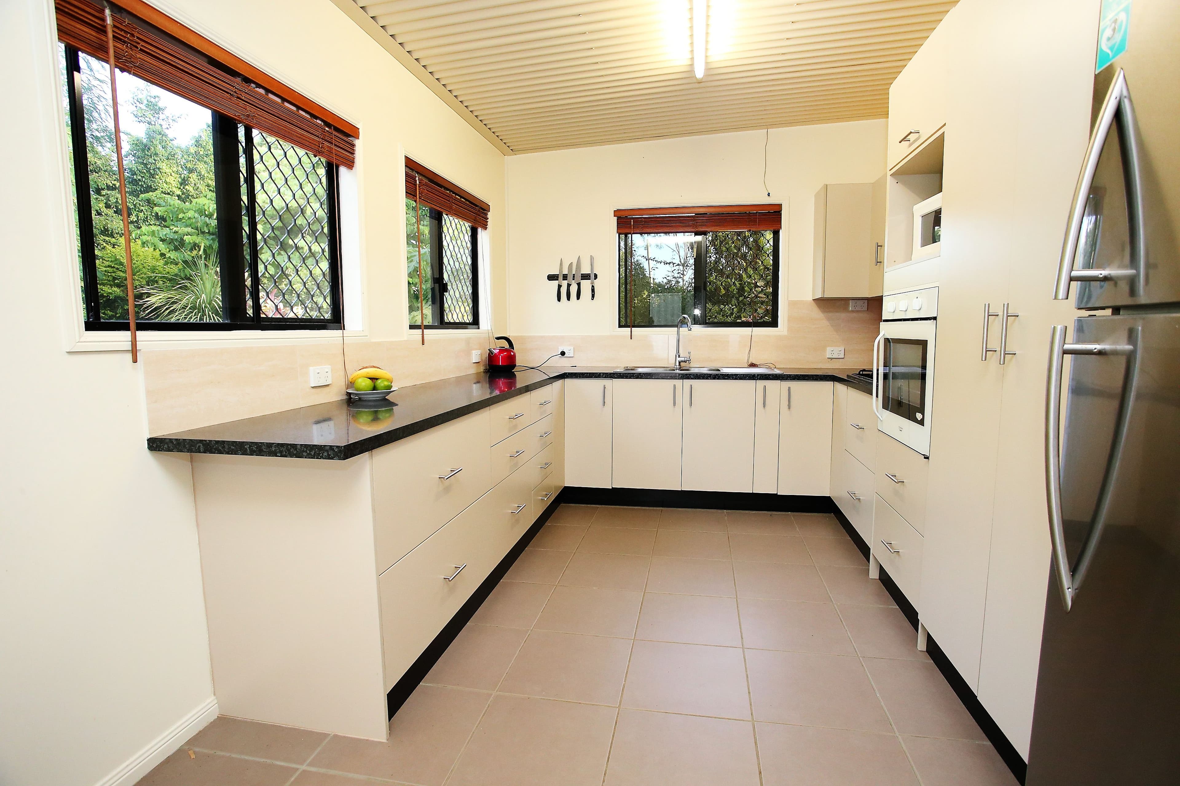26 Oldenburg Place, Kelso QLD 4815, Kelso - Thumbnail 3