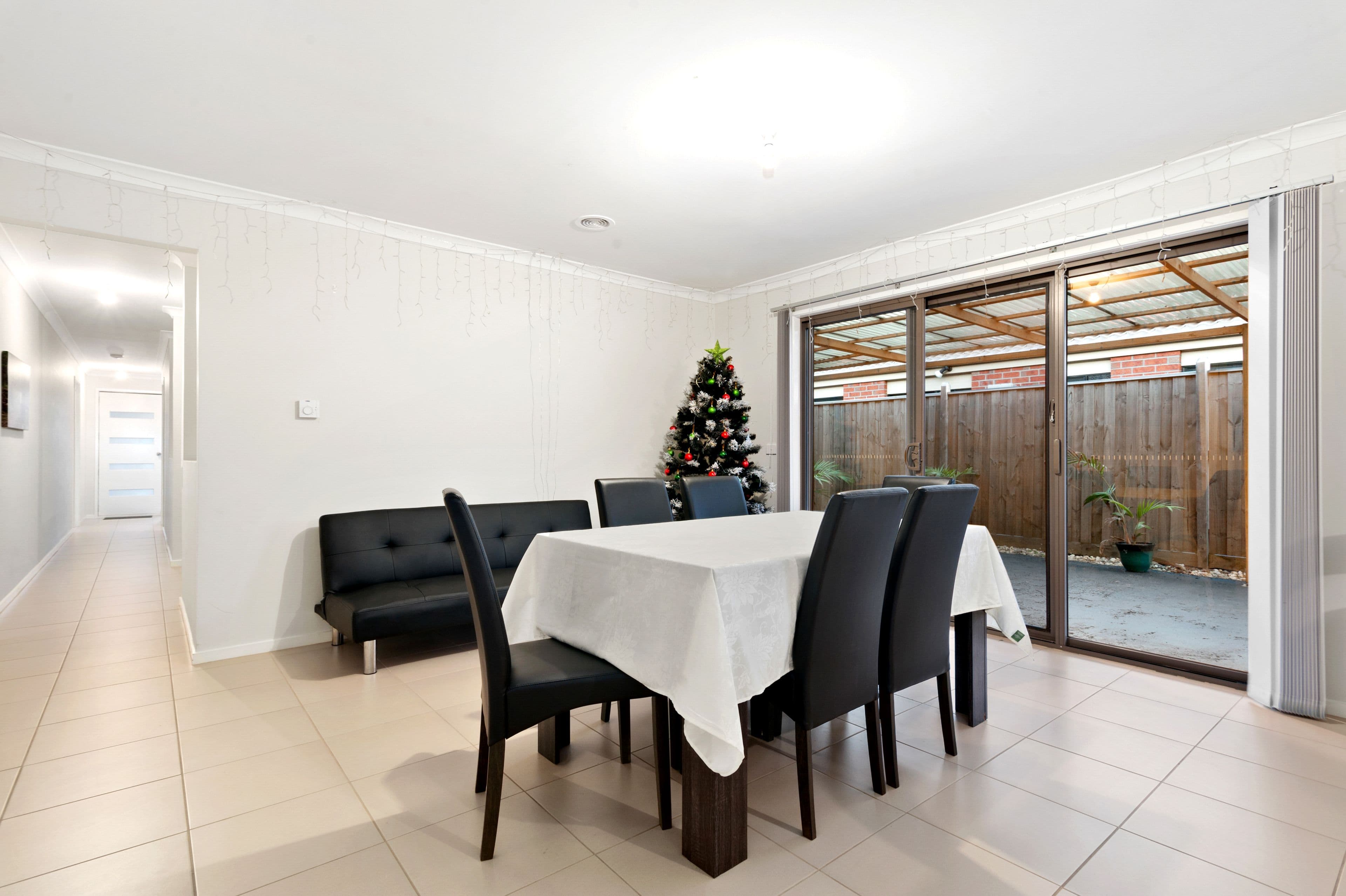 70 Greendale Boulevard, Pakenham VIC 3810, Pakenham - Thumbnail 5