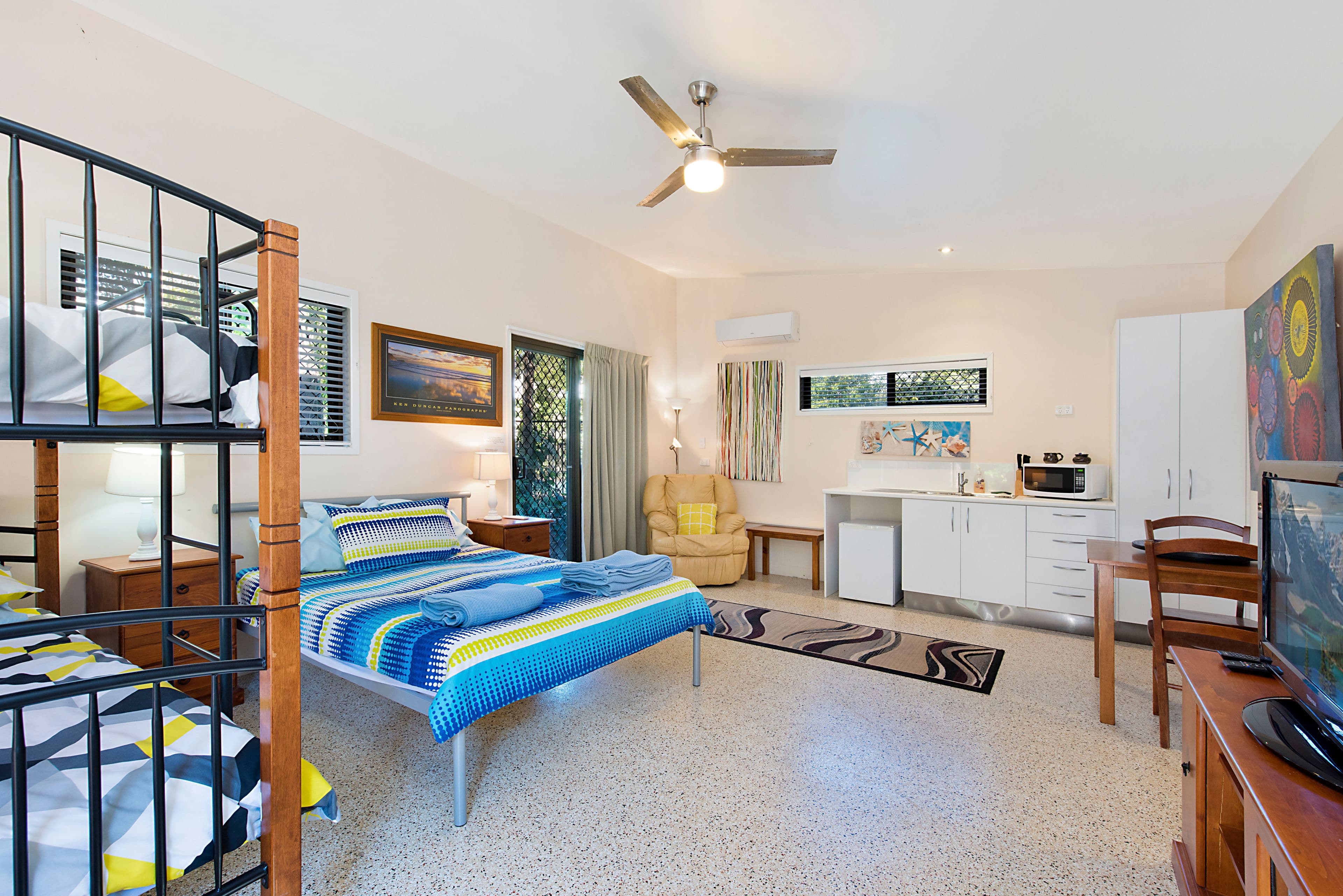 24 Bryce Street, Moffat Beach QLD 4551, Moffat Beach - Thumbnail 7
