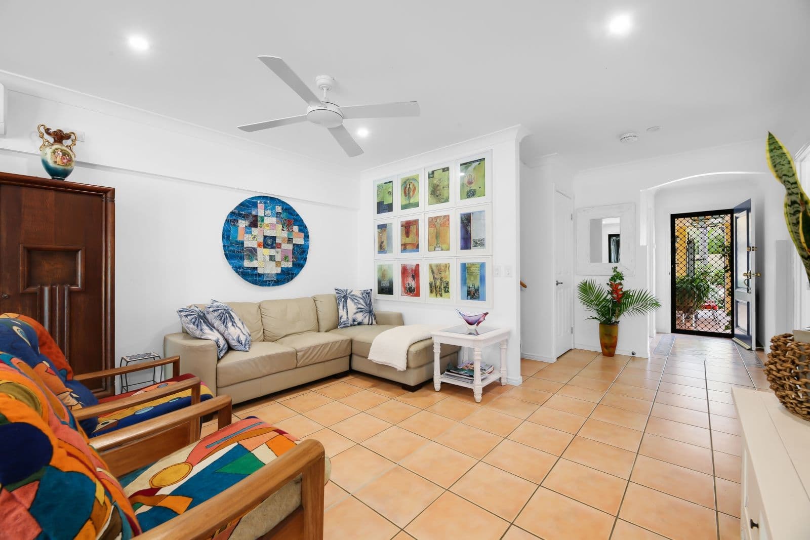 206 Cheltenham Drive, Robina QLD 4226, Robina - Thumbnail 2