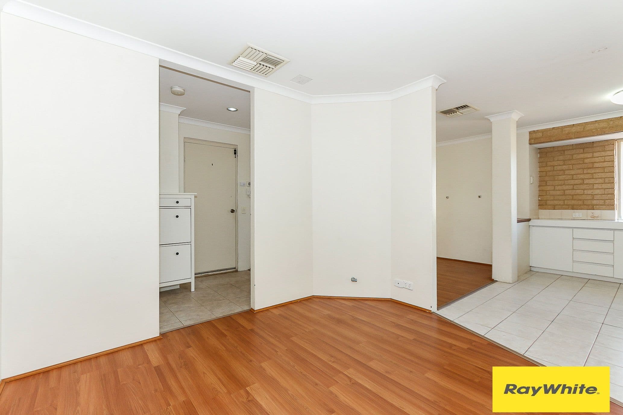 14 Osprey Cir, Ballajura WA 6066, Ballajura - Thumbnail 4
