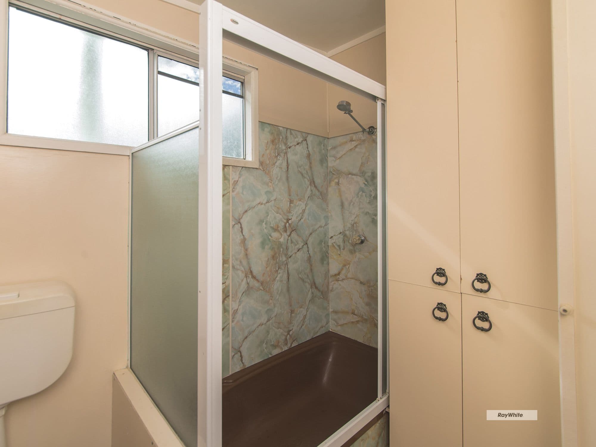 24 Macaree Street, Berserker QLD 4701, Berserker - Thumbnail 6