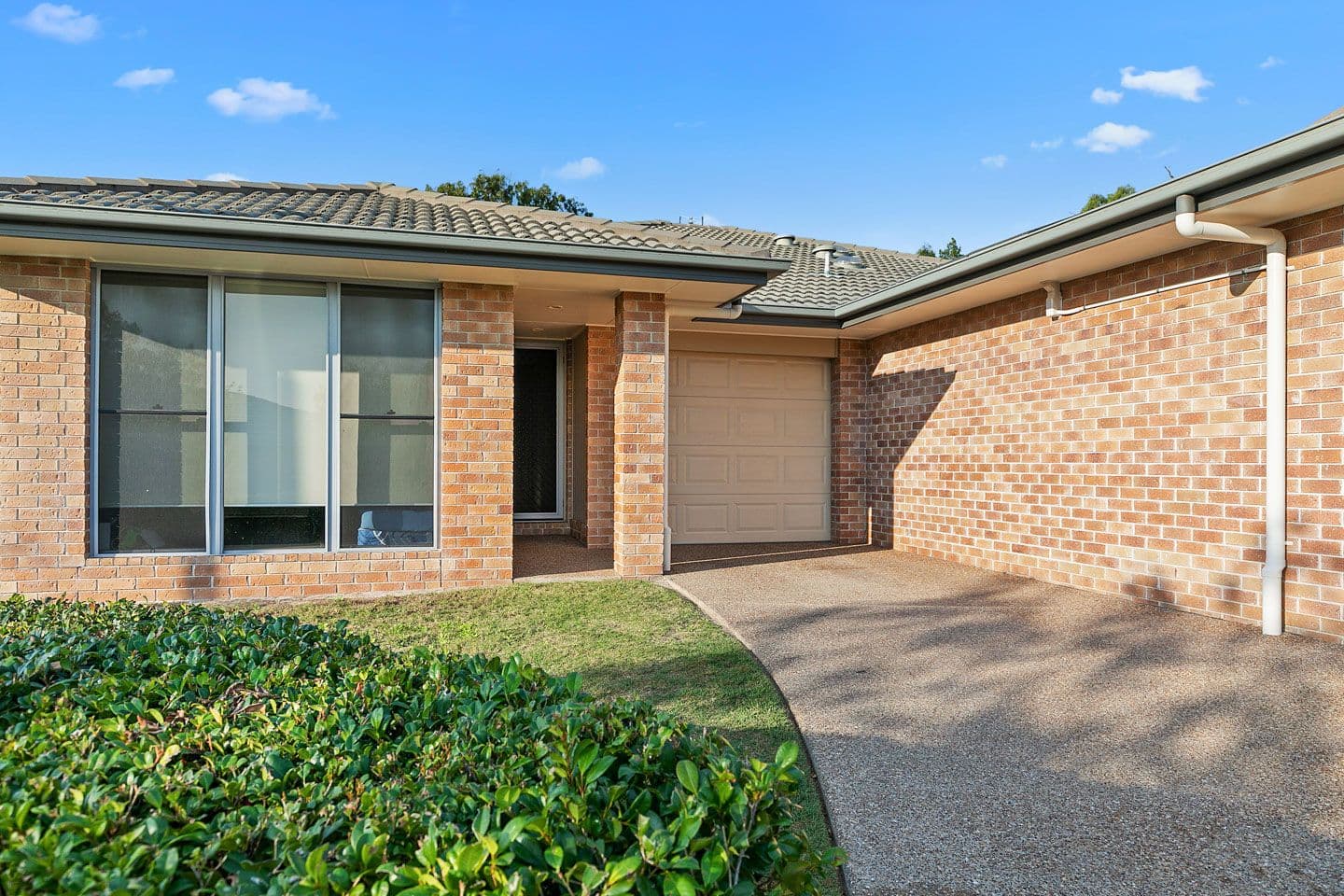230 Pulgul Street, Urangan QLD 4655, Warragul - Image 1