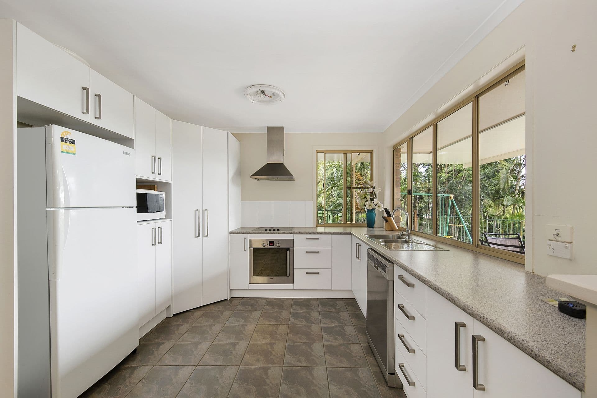 15 Julius Court, Petrie QLD 4502, Petrie - Thumbnail 3