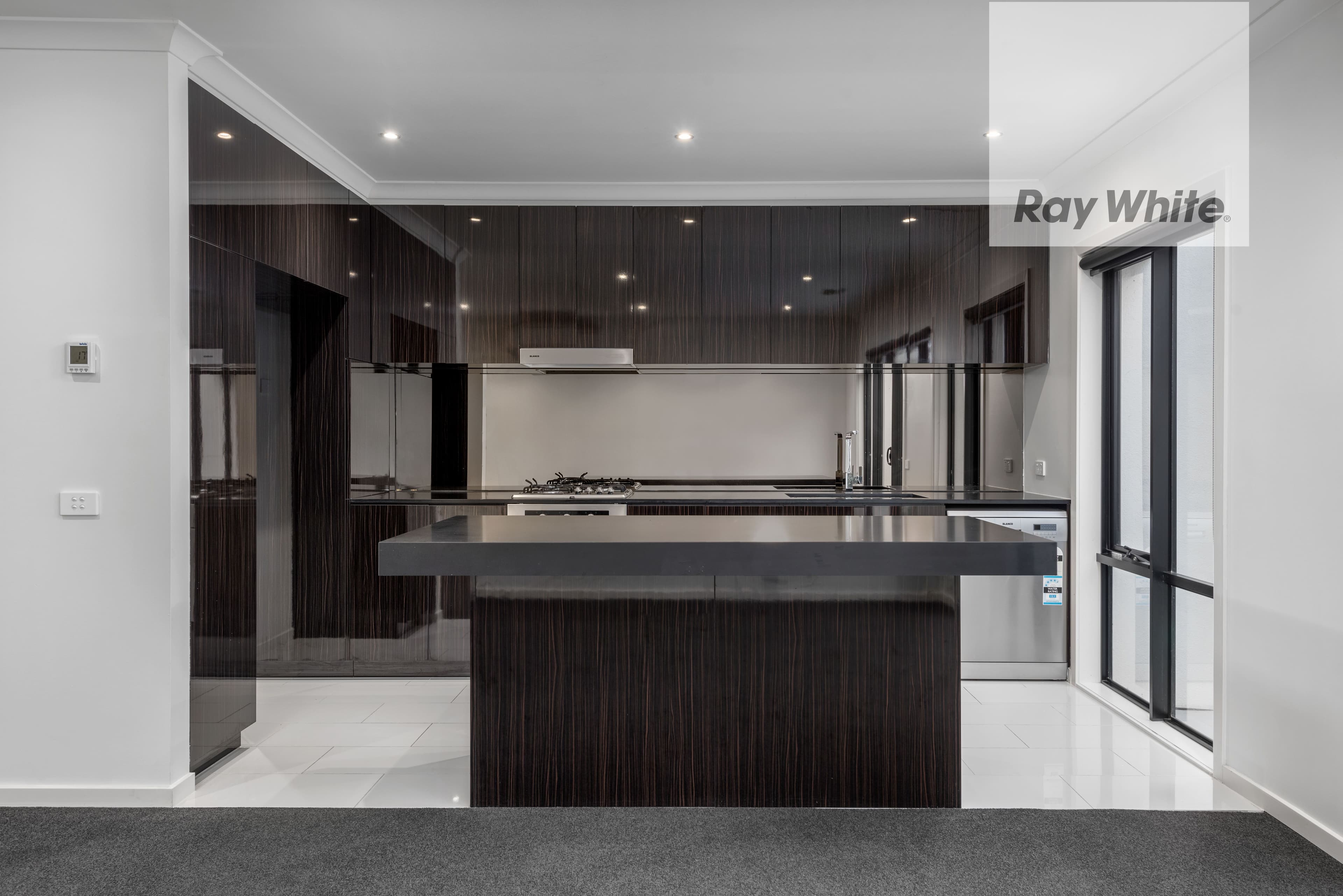 57 Manchester Crescent, Bundoora VIC 3083, Bundoora - Thumbnail 2