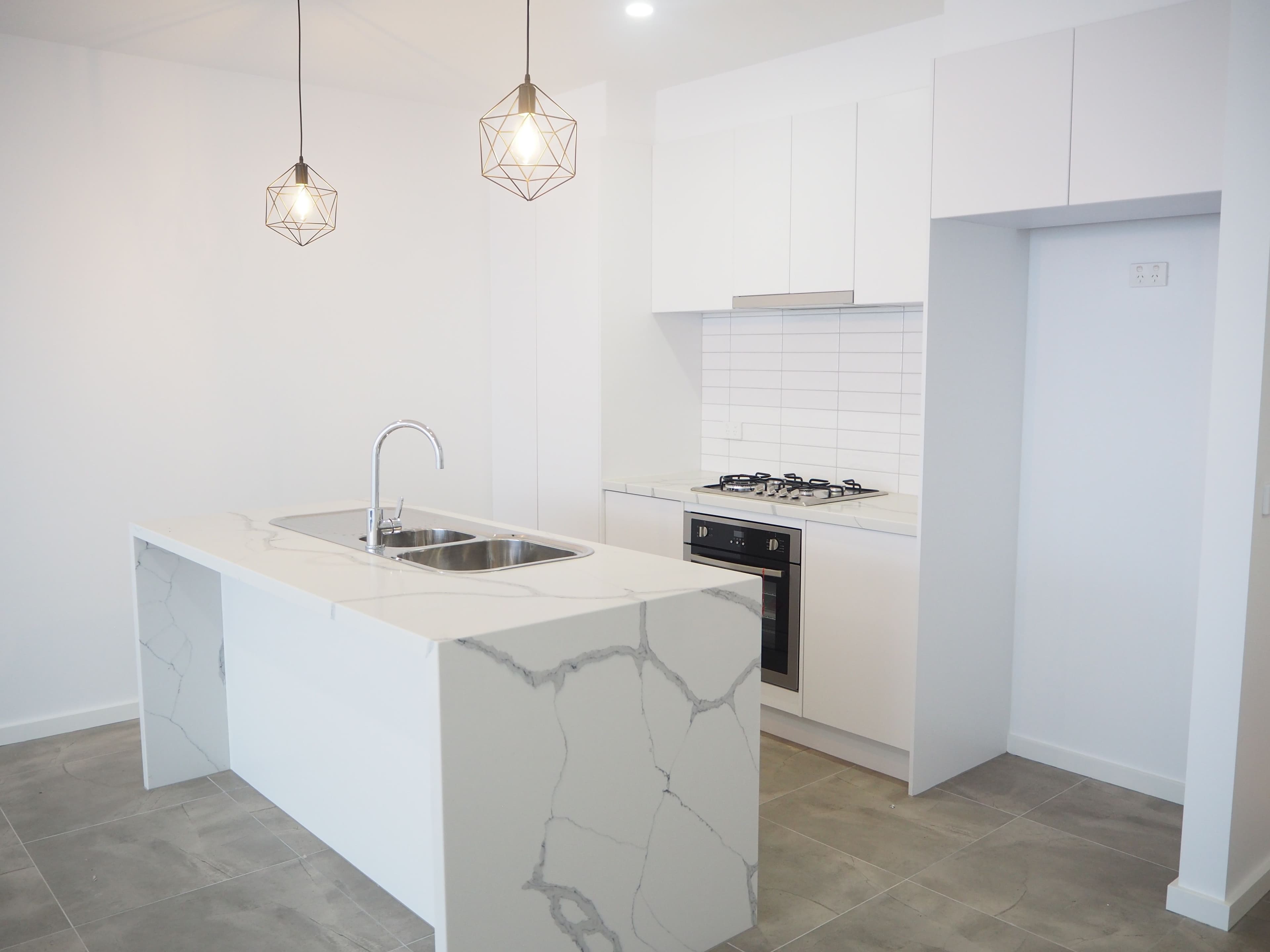 3/22 Olive Street, Reservoir VIC 3073, Reservoir - Thumbnail 2