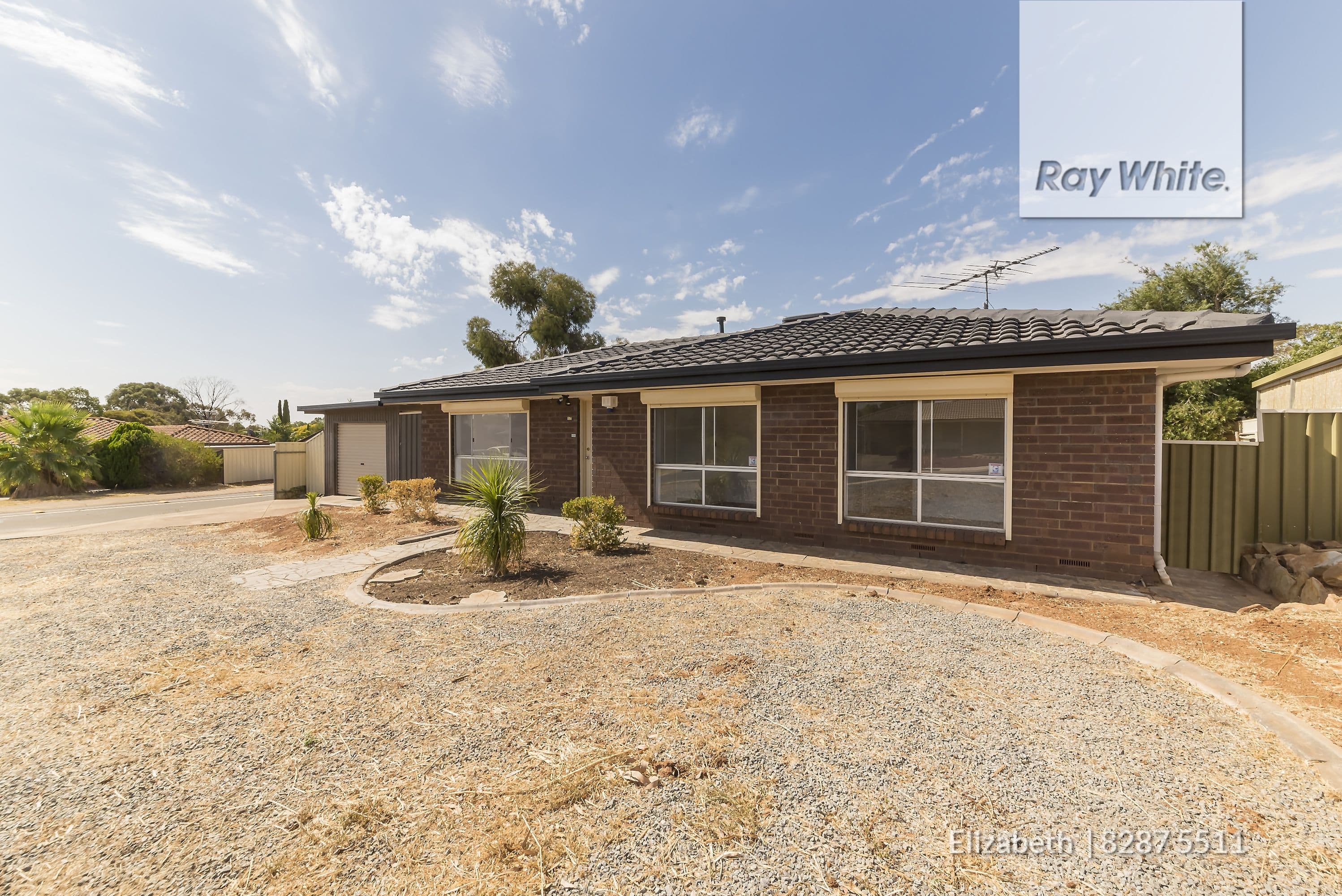 17 Tareena Street, Craigmore SA 5114, Craigmore - Thumbnail 2