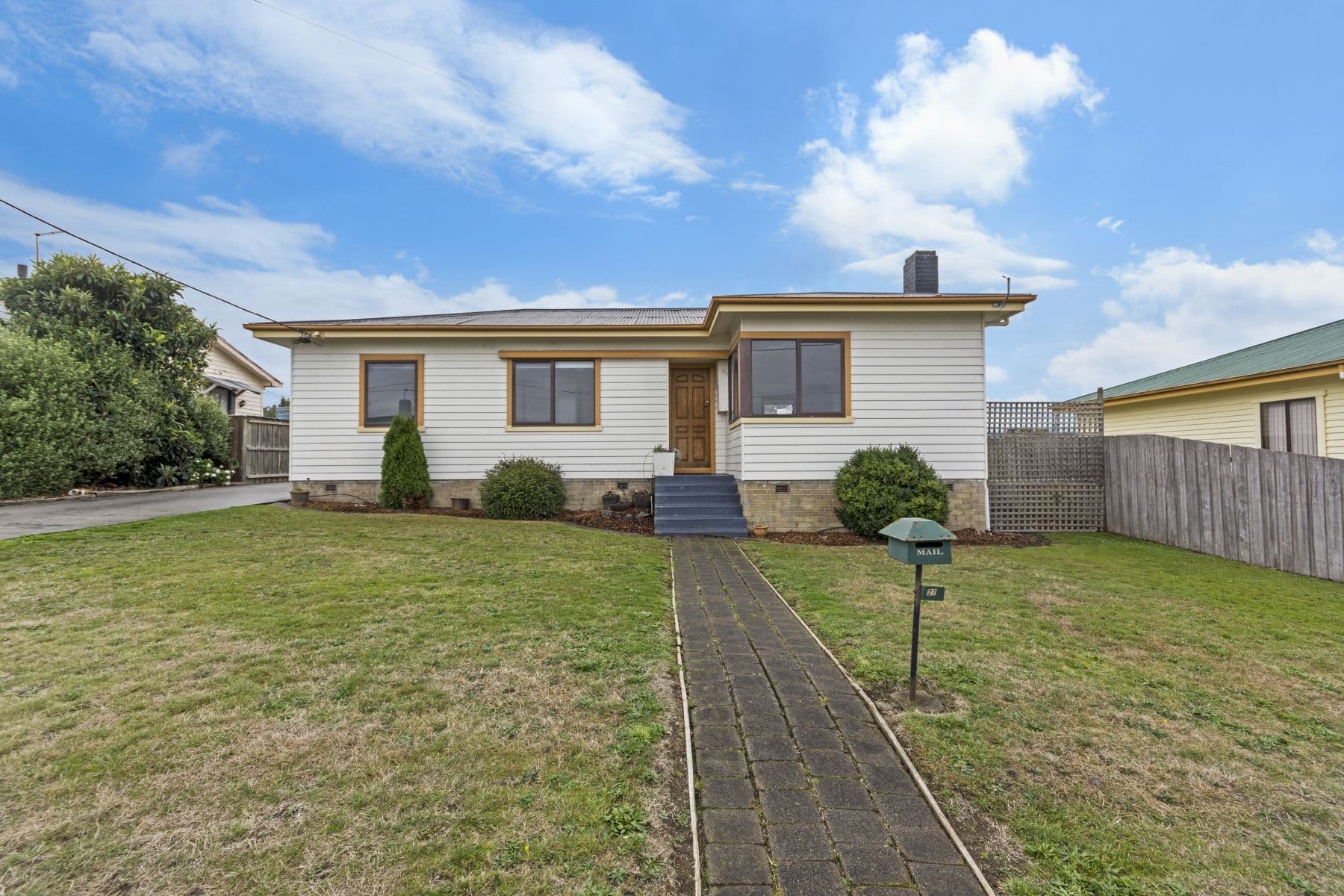 27 Cook Crescent, Mayfield TAS 7248, Mayfield - Image 1