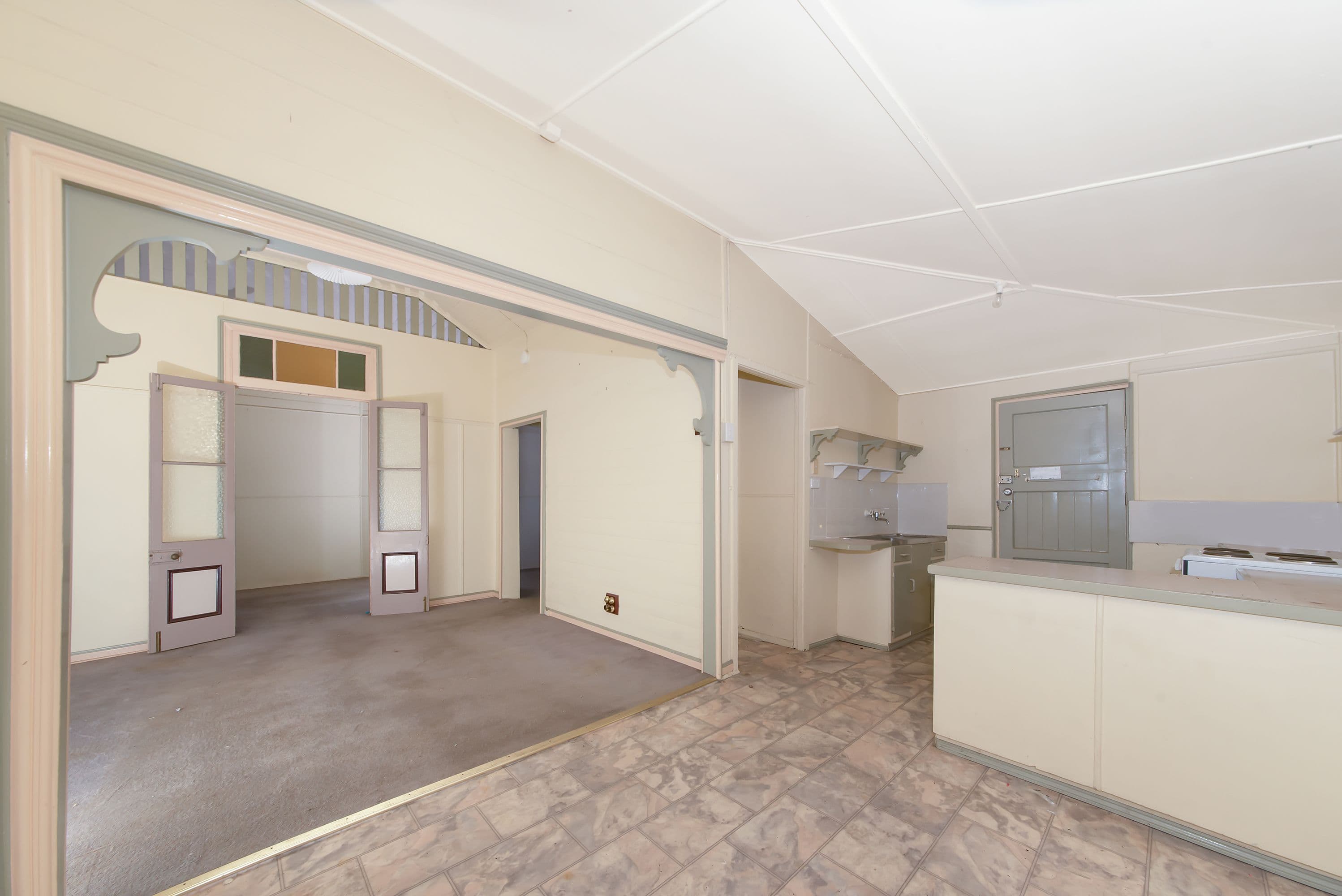 18 Church Street, West End QLD 4810, West End - Thumbnail 7