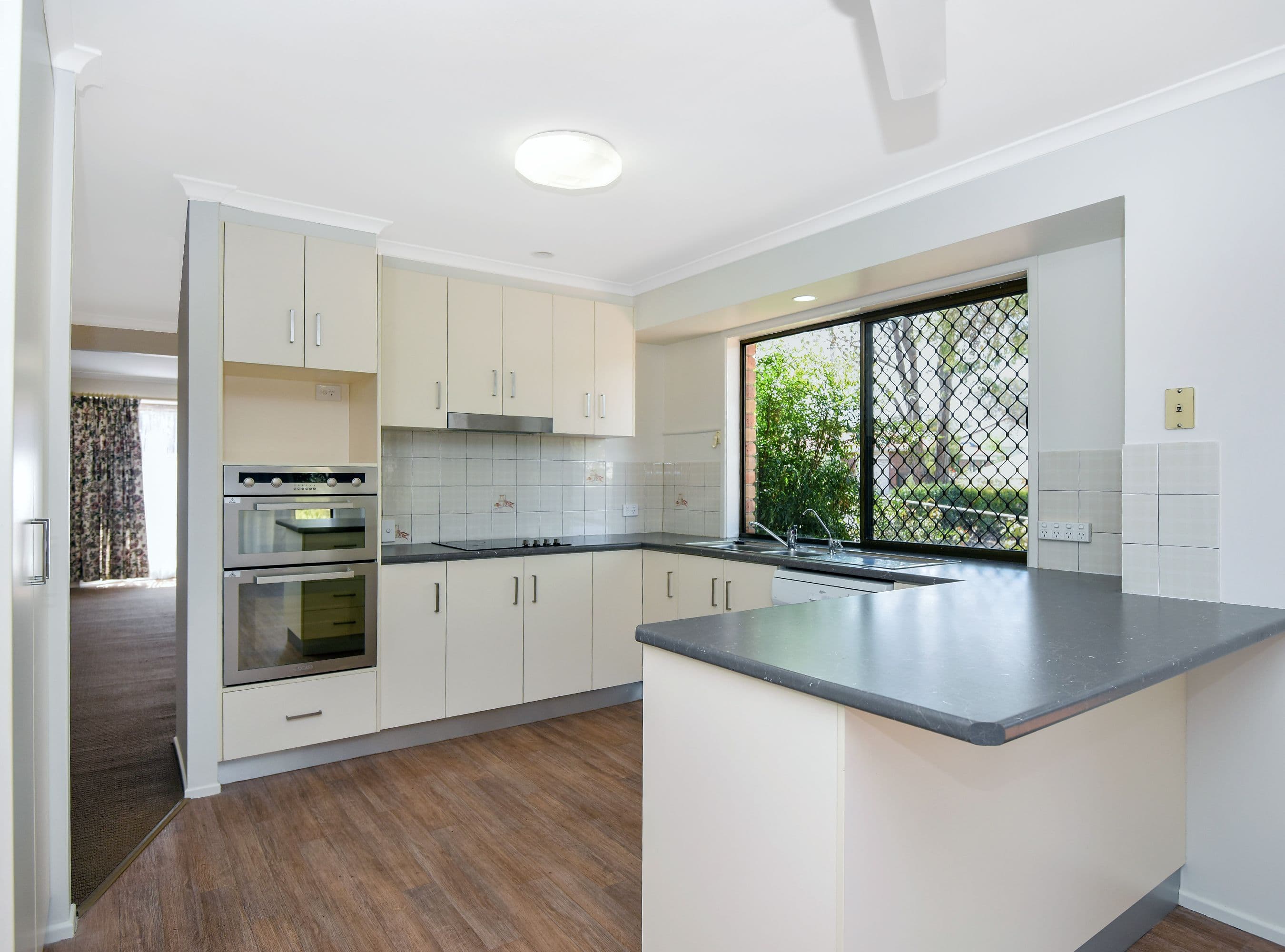 4 Agnes Street, Centenary Heights QLD 4350, Centenary Heights - Thumbnail 3
