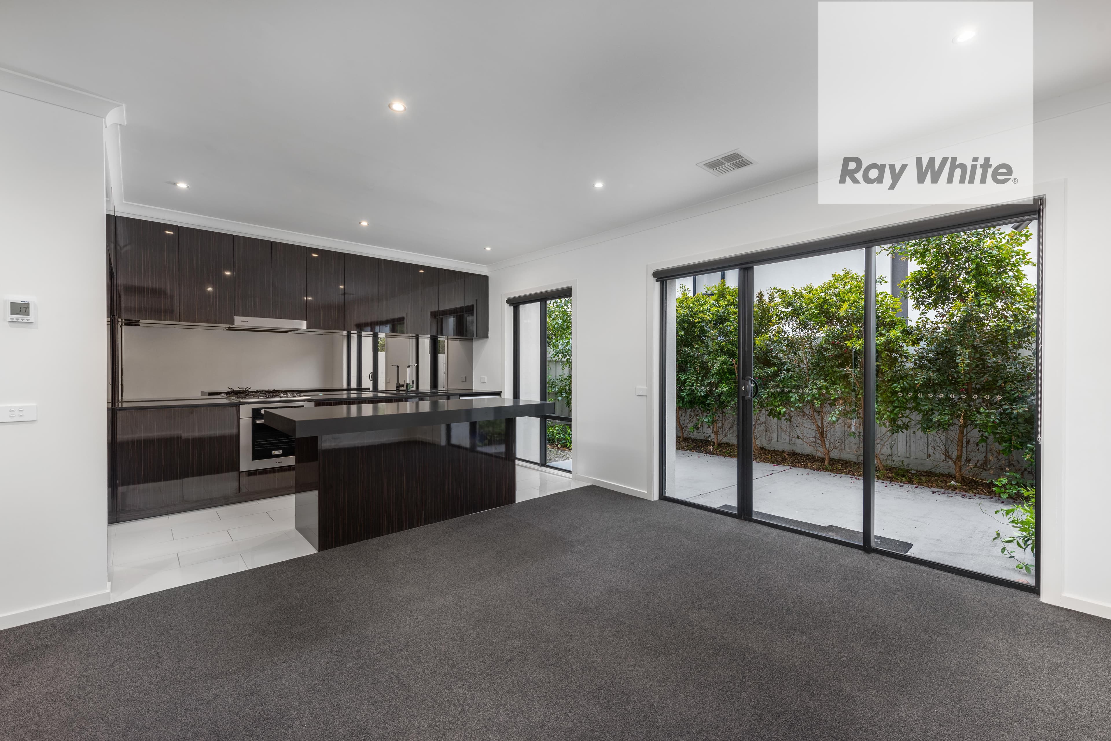57 Manchester Crescent, Bundoora VIC 3083, Bundoora - Thumbnail 3