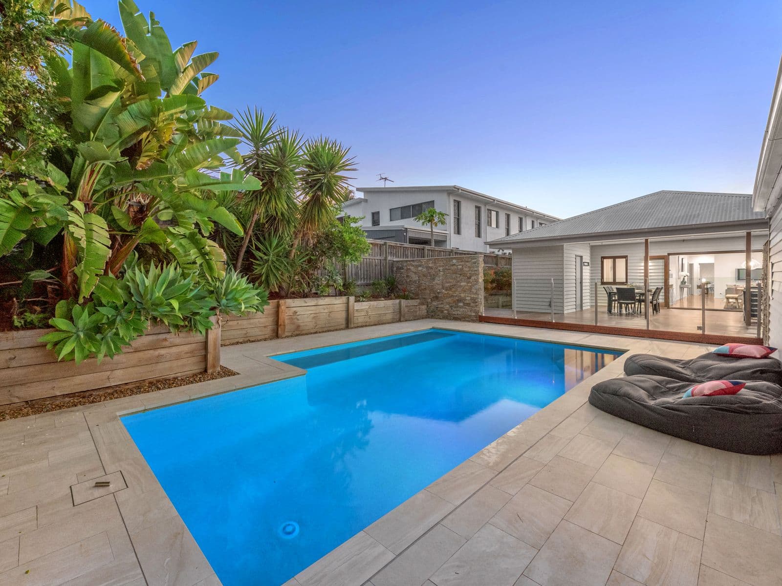 52 Herbert Street, Camp Hill QLD 4152, Camp Hill - Image 1