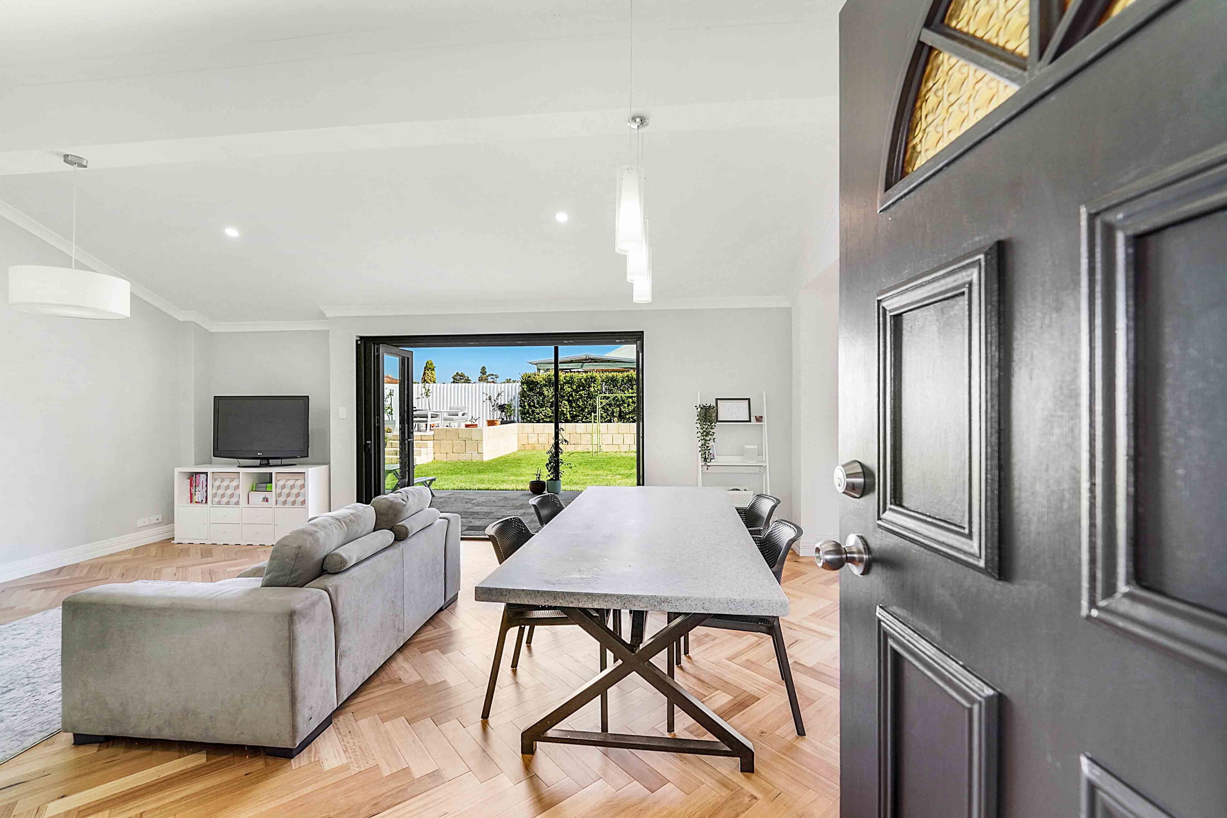 24 Whimbrel Street, Stirling WA 6021, Stirling - Thumbnail 3