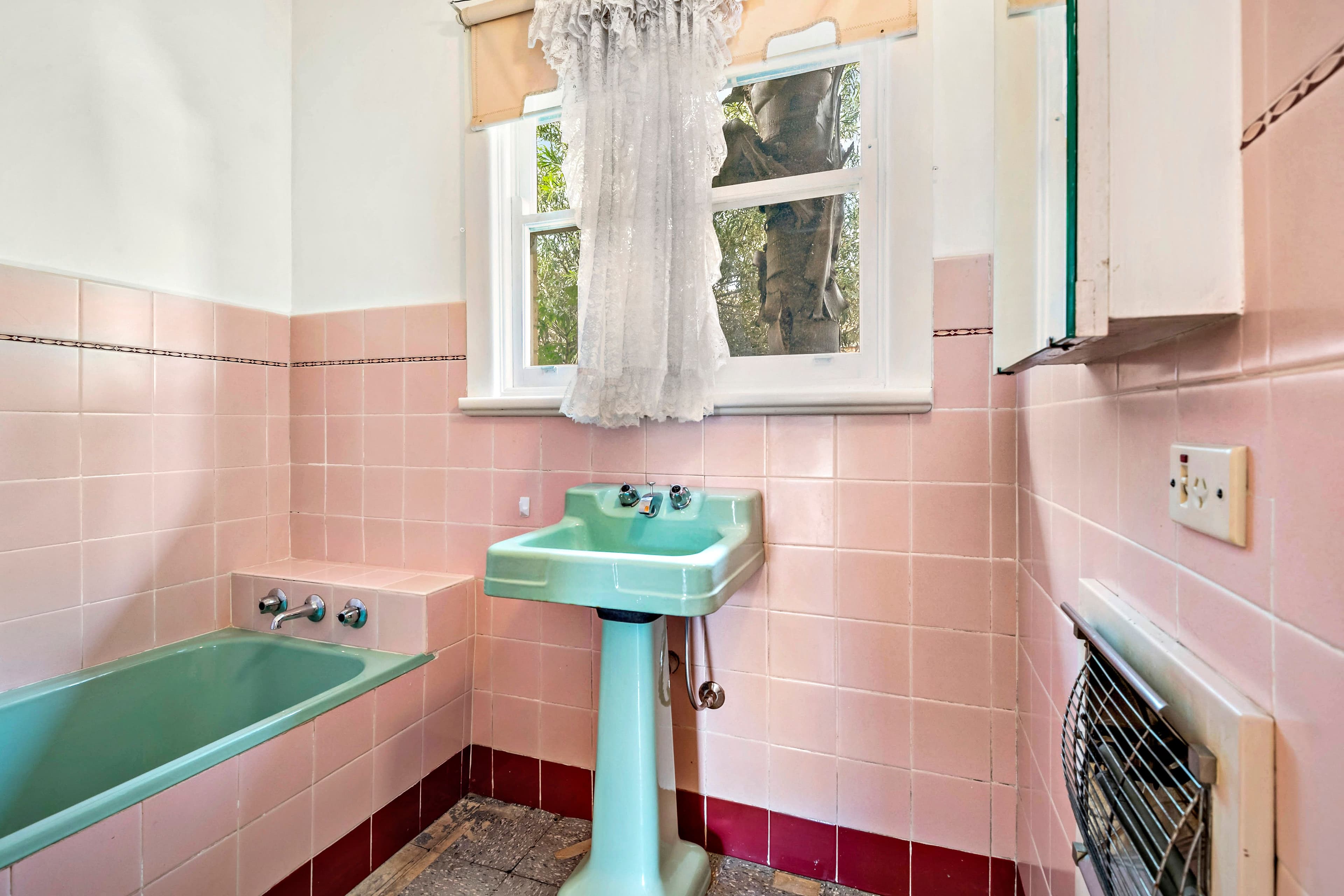 3 Greens Court, Mentone VIC 3194, Mentone - Thumbnail 5