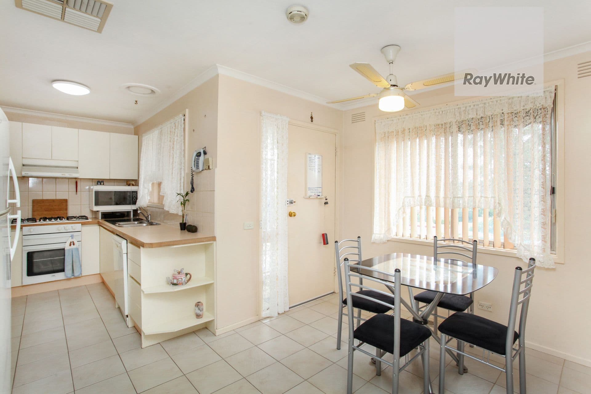 13 Dobies Court, Westmeadows VIC 3049, Westmeadows - Thumbnail 3